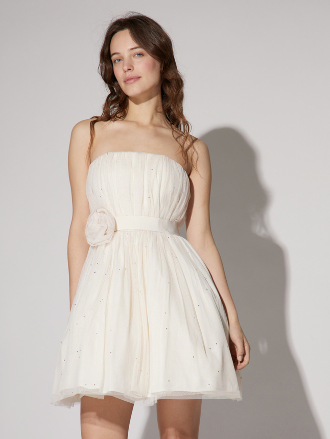 Robe ceinturée en tulle