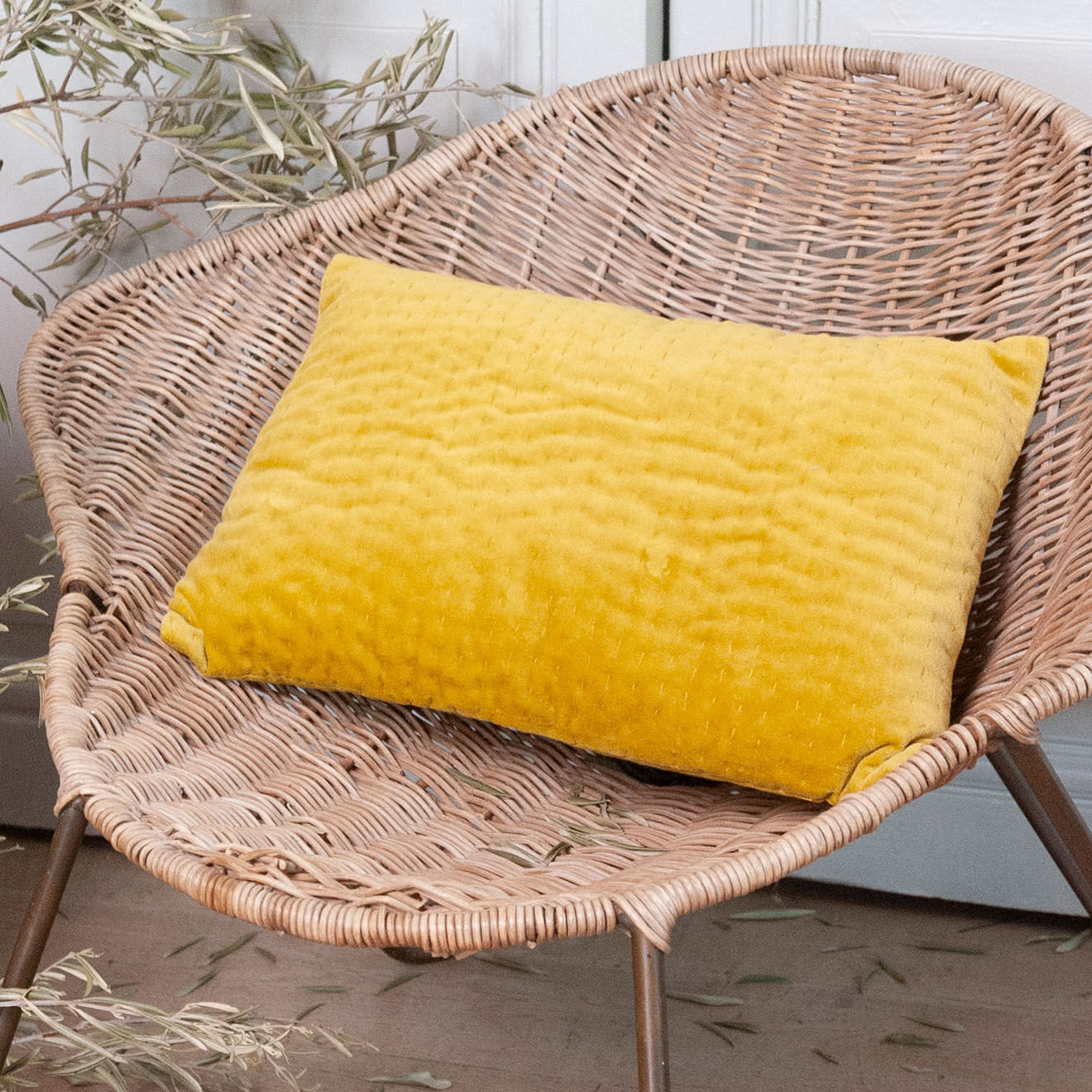 En Fil d'Indienne Housse de coussin Vague jaune - 30x45 cm