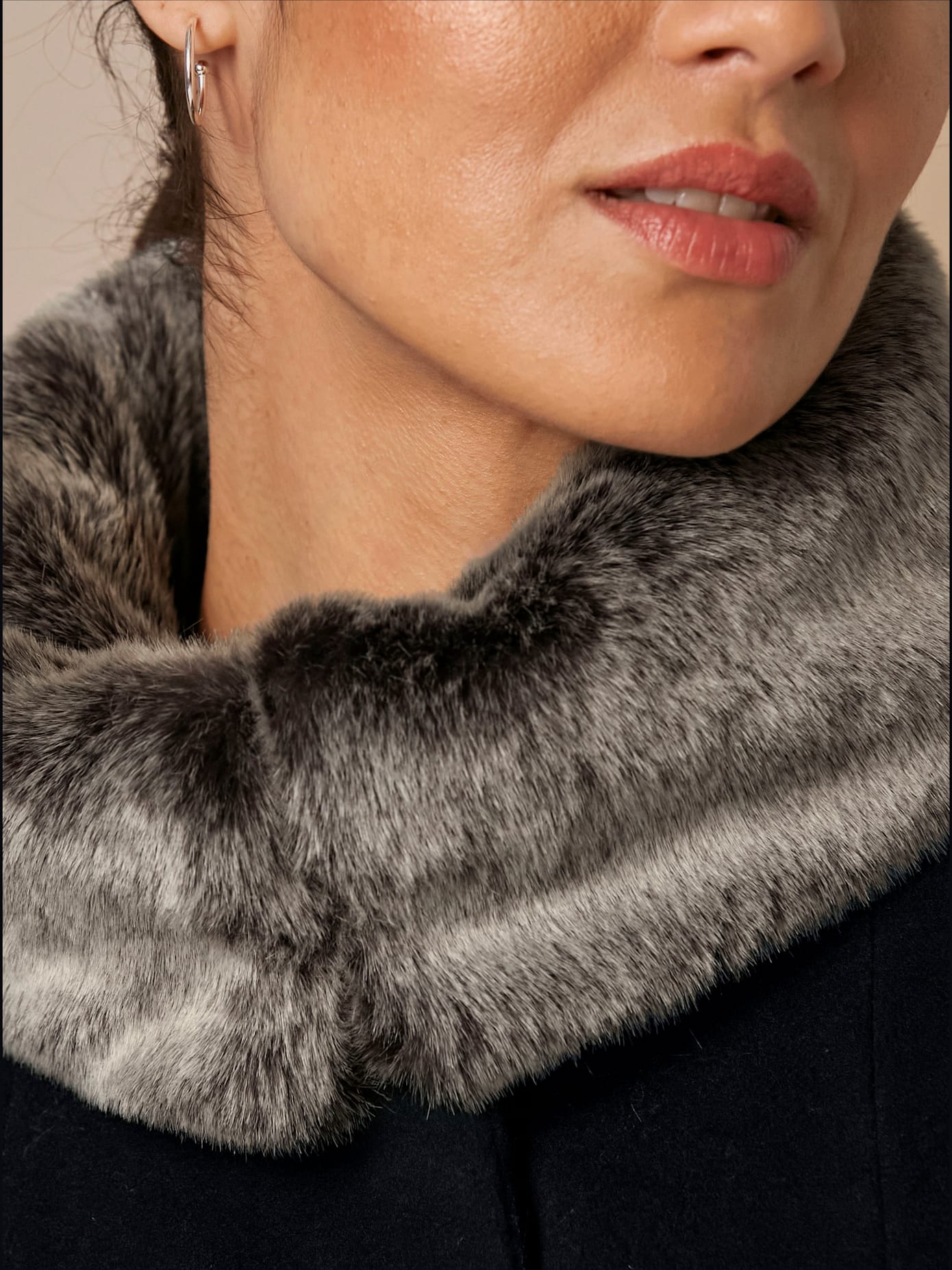 Veste en laine imitation fourrure amovible