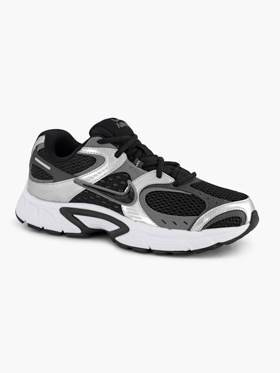 Nike V5 RNR Sneaker