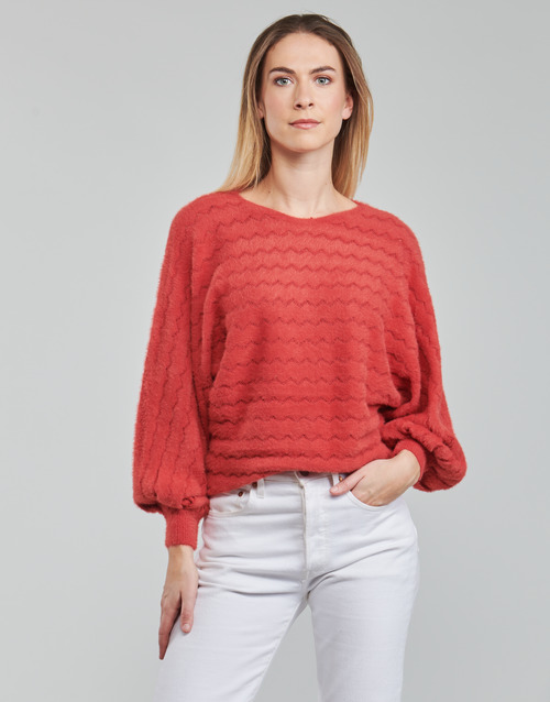 Molly Bracken - T1302H21 - Rouge