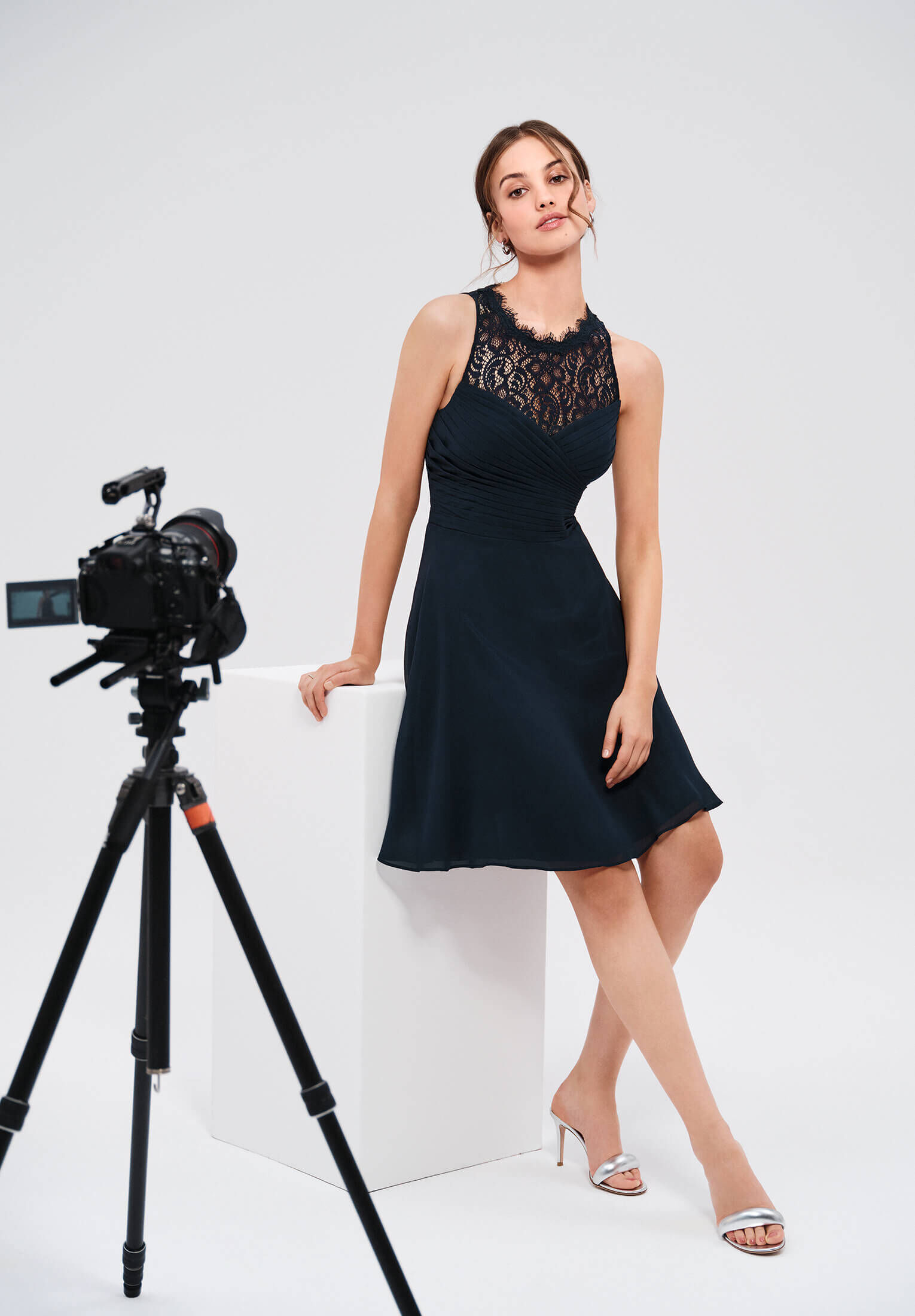Vera Mont| Damen Abendkleid mit Spitze
