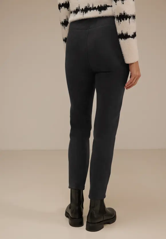 Skinny Fit Leggings - Black