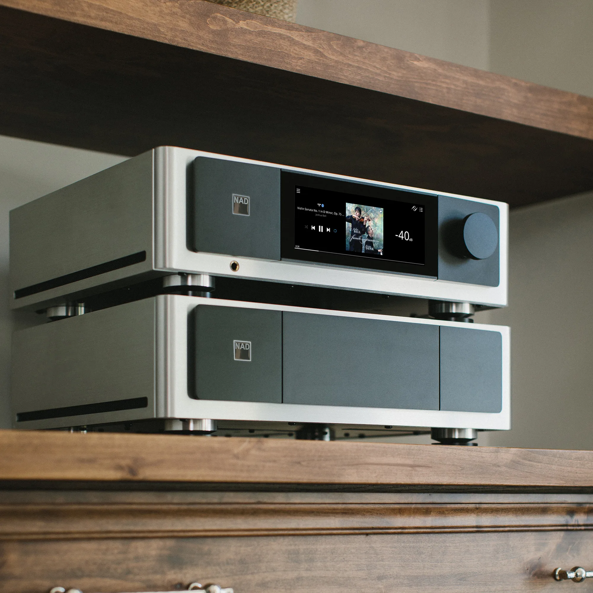 NAD M66   M23 Amplis hi-fi stéréo