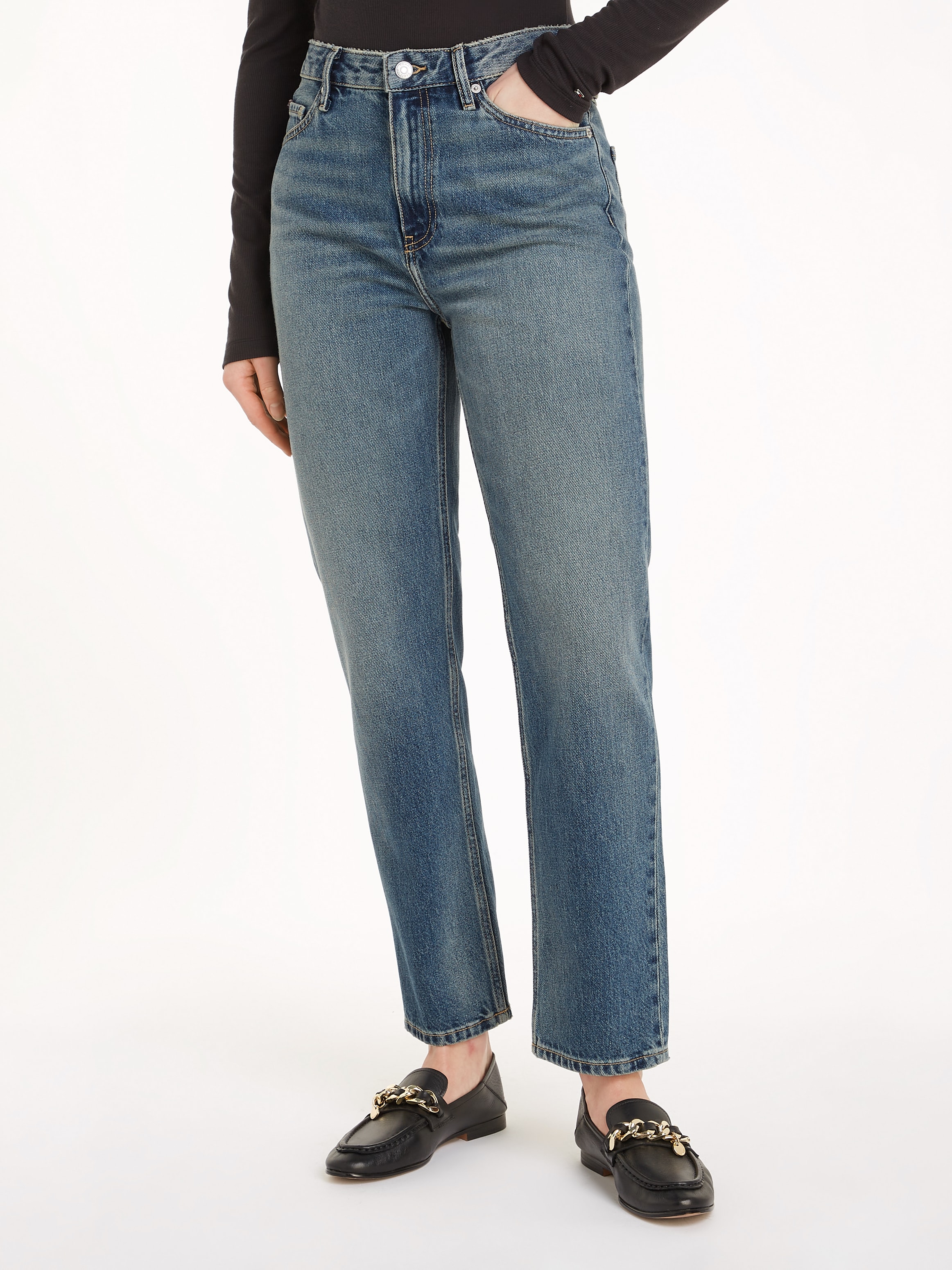 Tommy Hilfiger Straight-Jeans »CLASSIC STRAIGHT HW A TWIST BETH« mit Tommy Hilfiger Logo-Badge