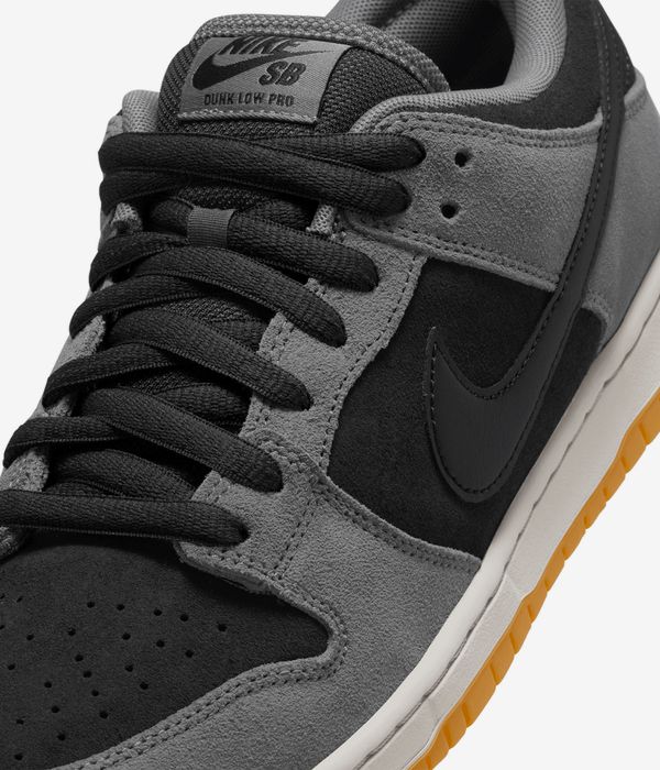 Nike SB Dunk Low Pro Schuh (dark smoke grey black)