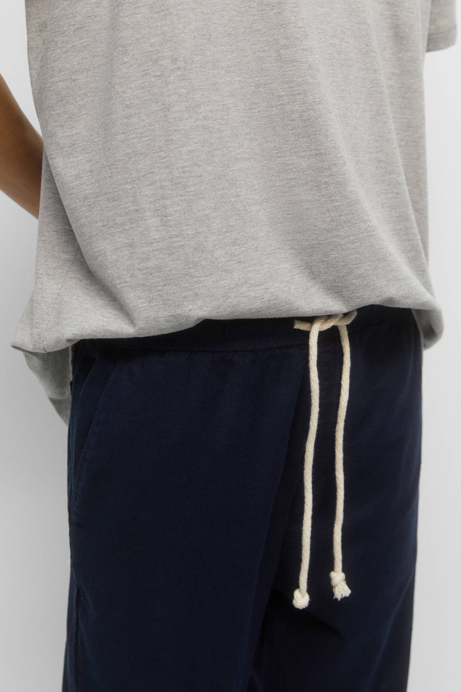 Calça jogger rústica de linho - azul marinho