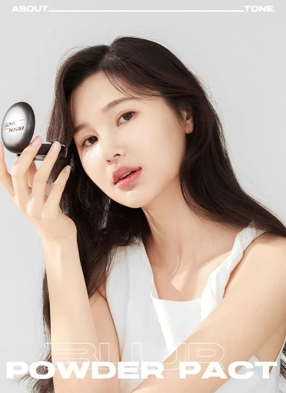 ABOUT_TONE - Blur Powder Pact - 6 kleuren