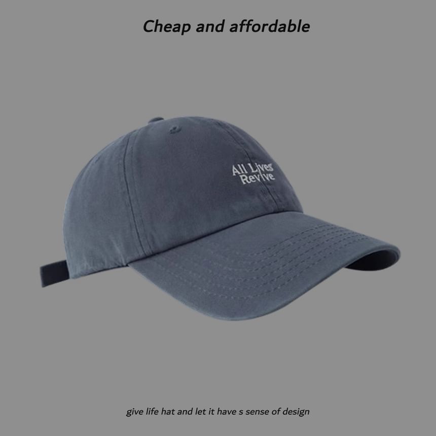 Alpha Kiss - Baseballpet met geborduurde letters