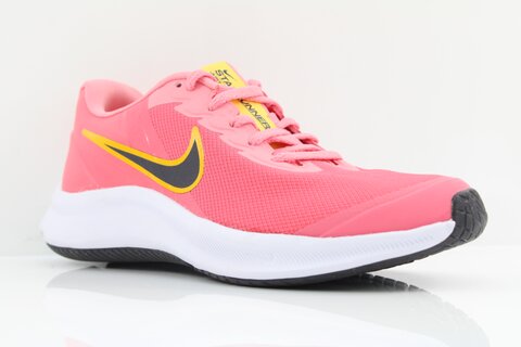Nike Sneaker