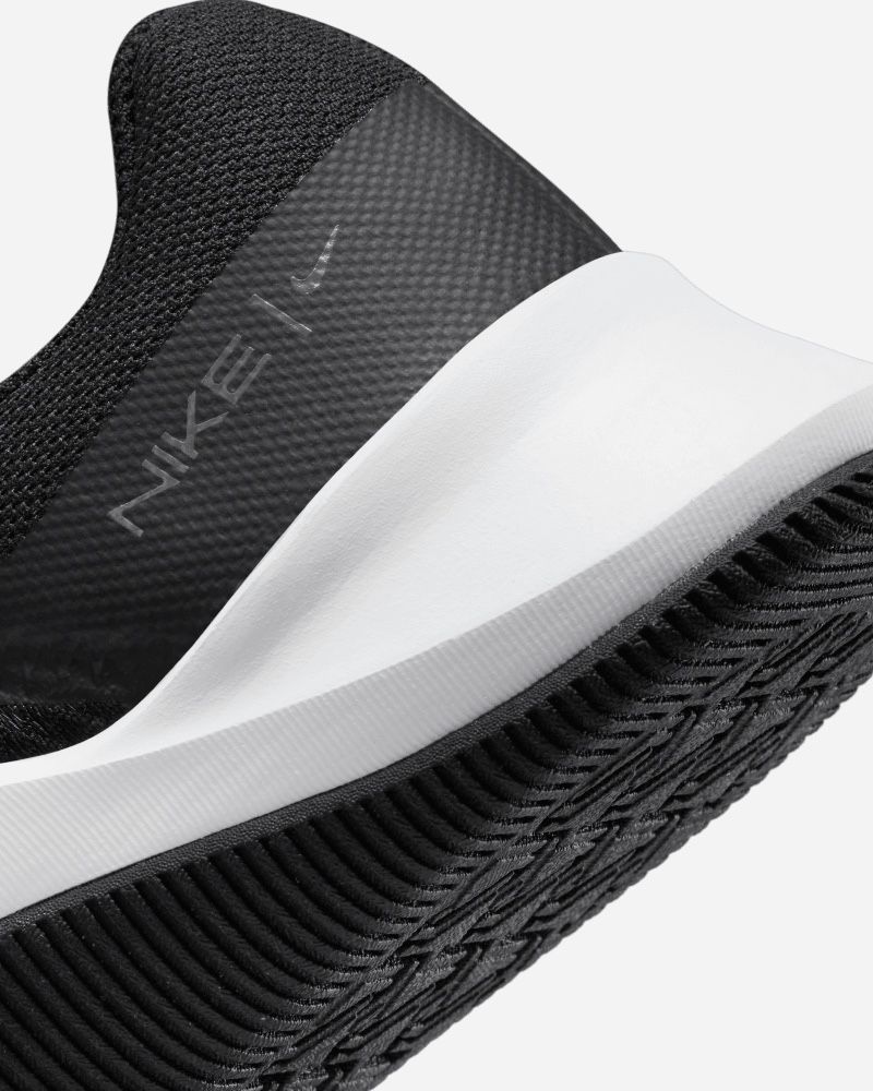 Chaussures de training Nike Mc Trainer 2 pour femme