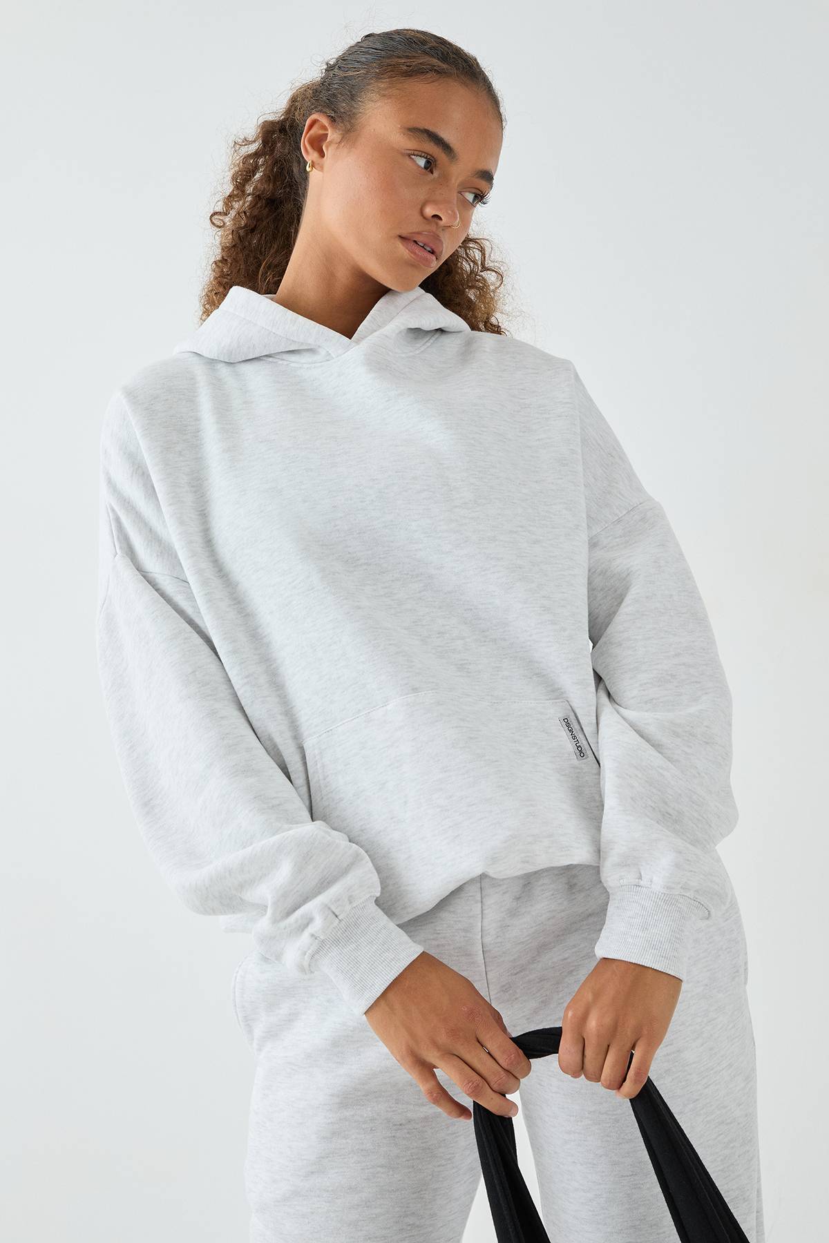 Sweat à Casynthétiqueche Oversize DSGN Studio