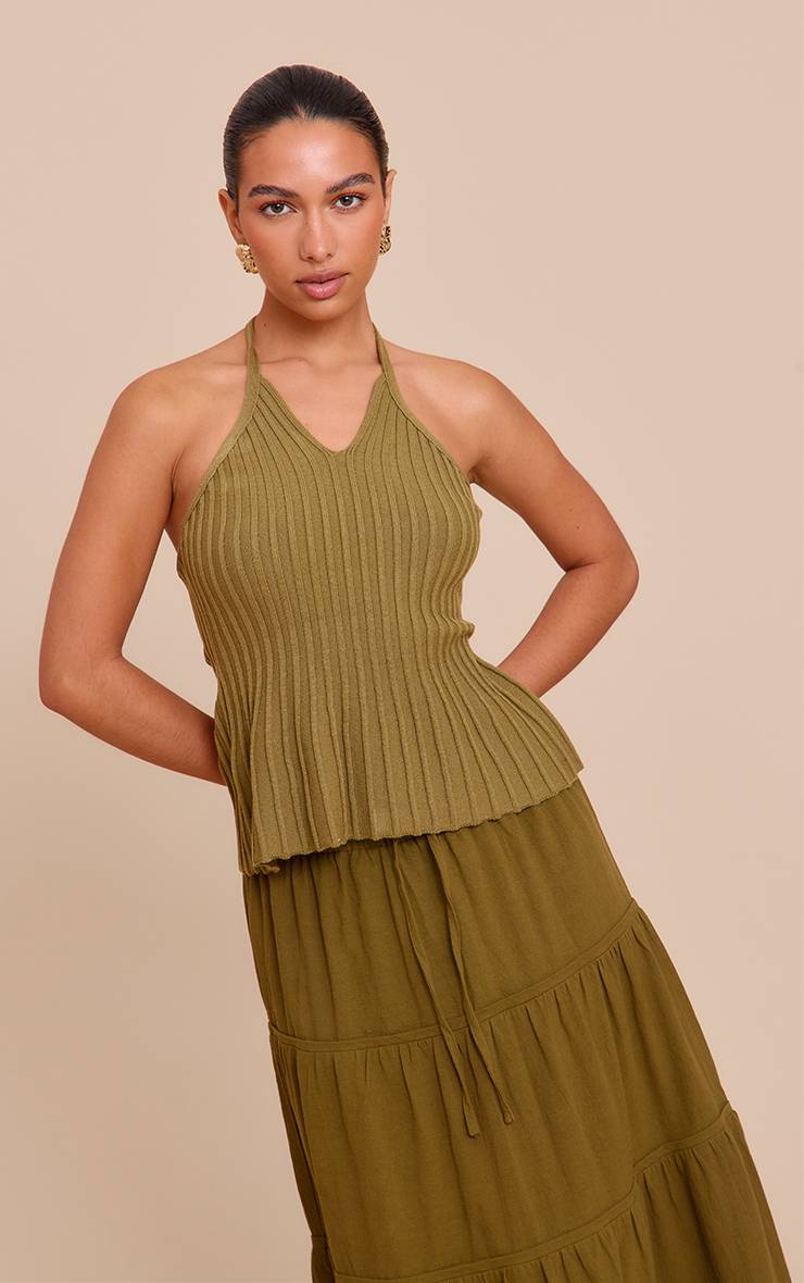 Vert Olive Haut En Maille À Col Licou Avec Détails De Perles