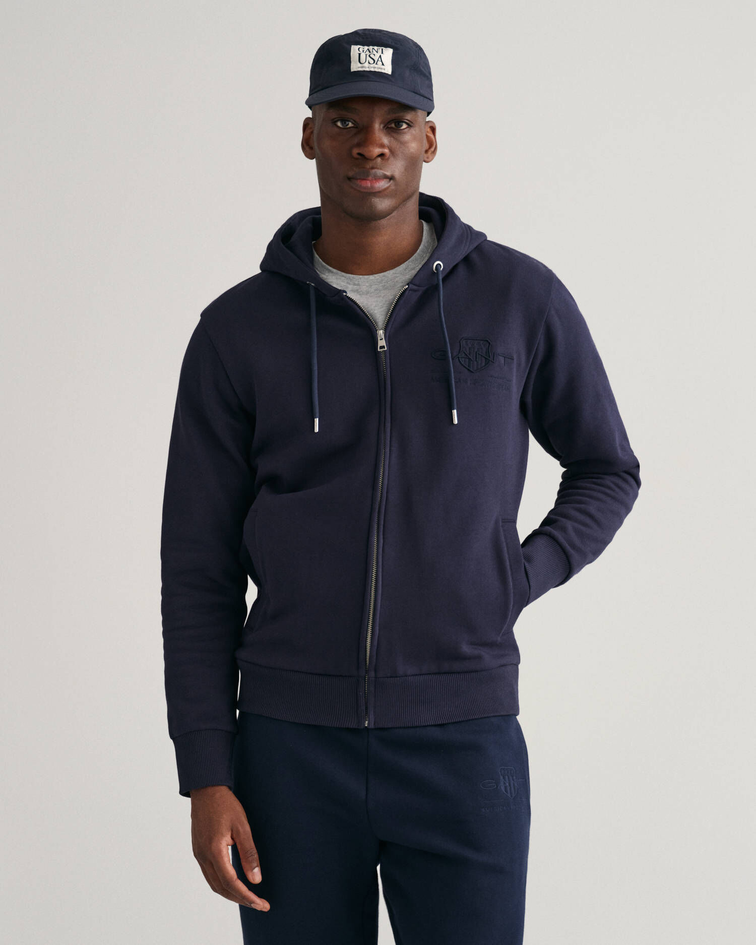 Gant| Herren Sweatjacke TONAL SHIELD