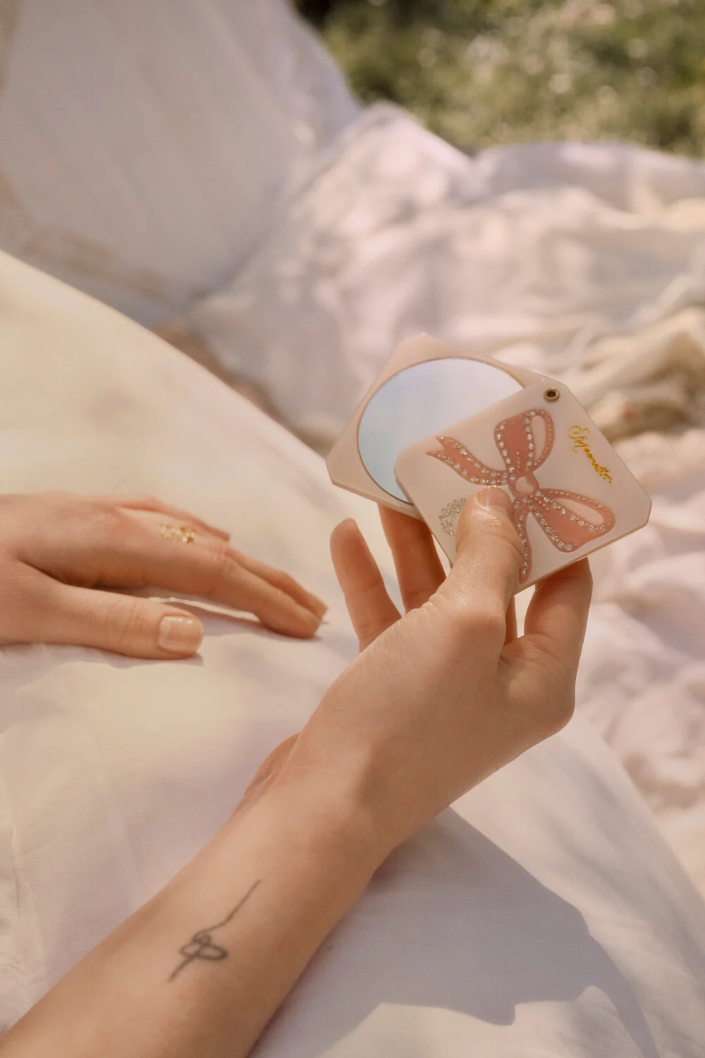 Maanesten  Nata Pocket Mirror - Blush