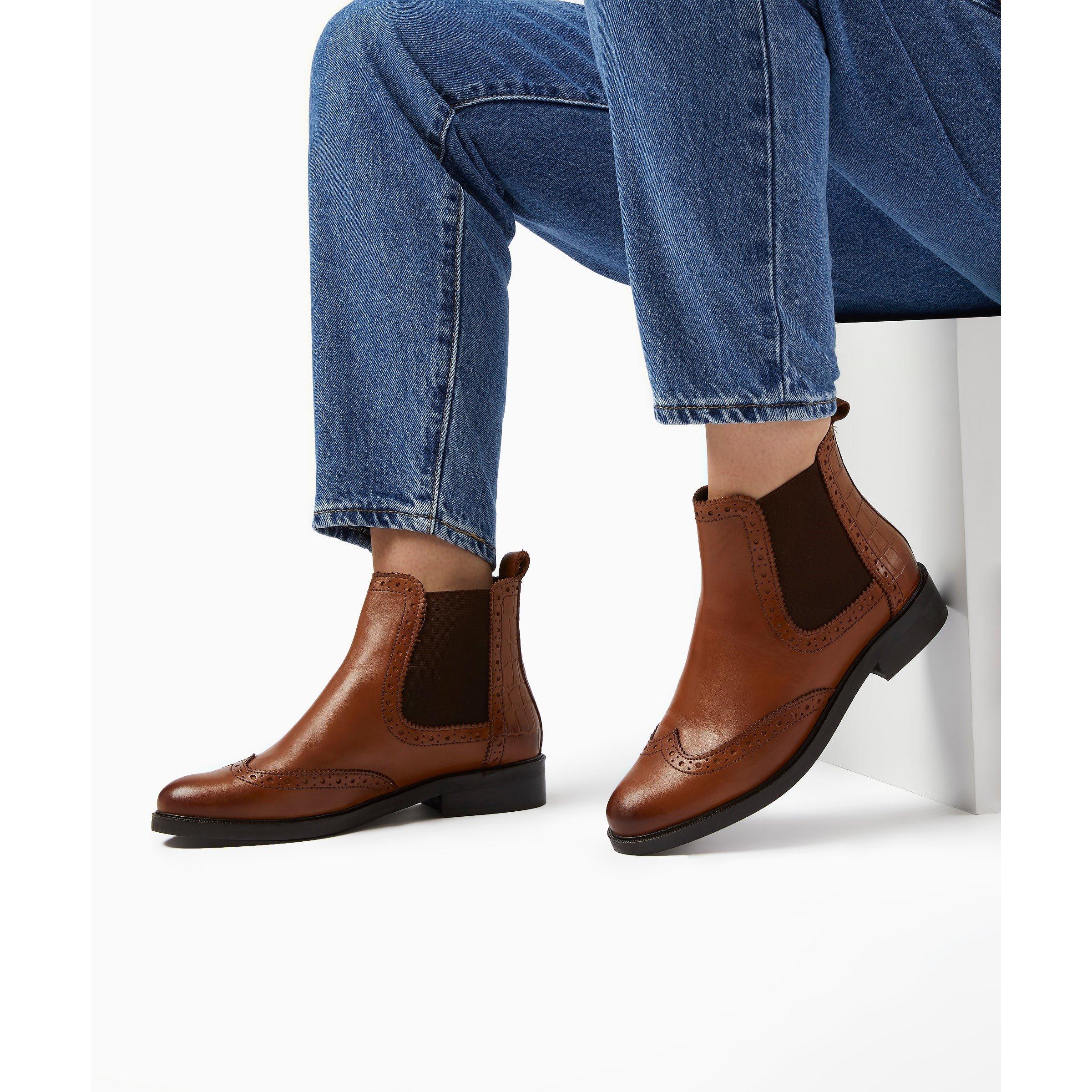 Dune London Quest Boot