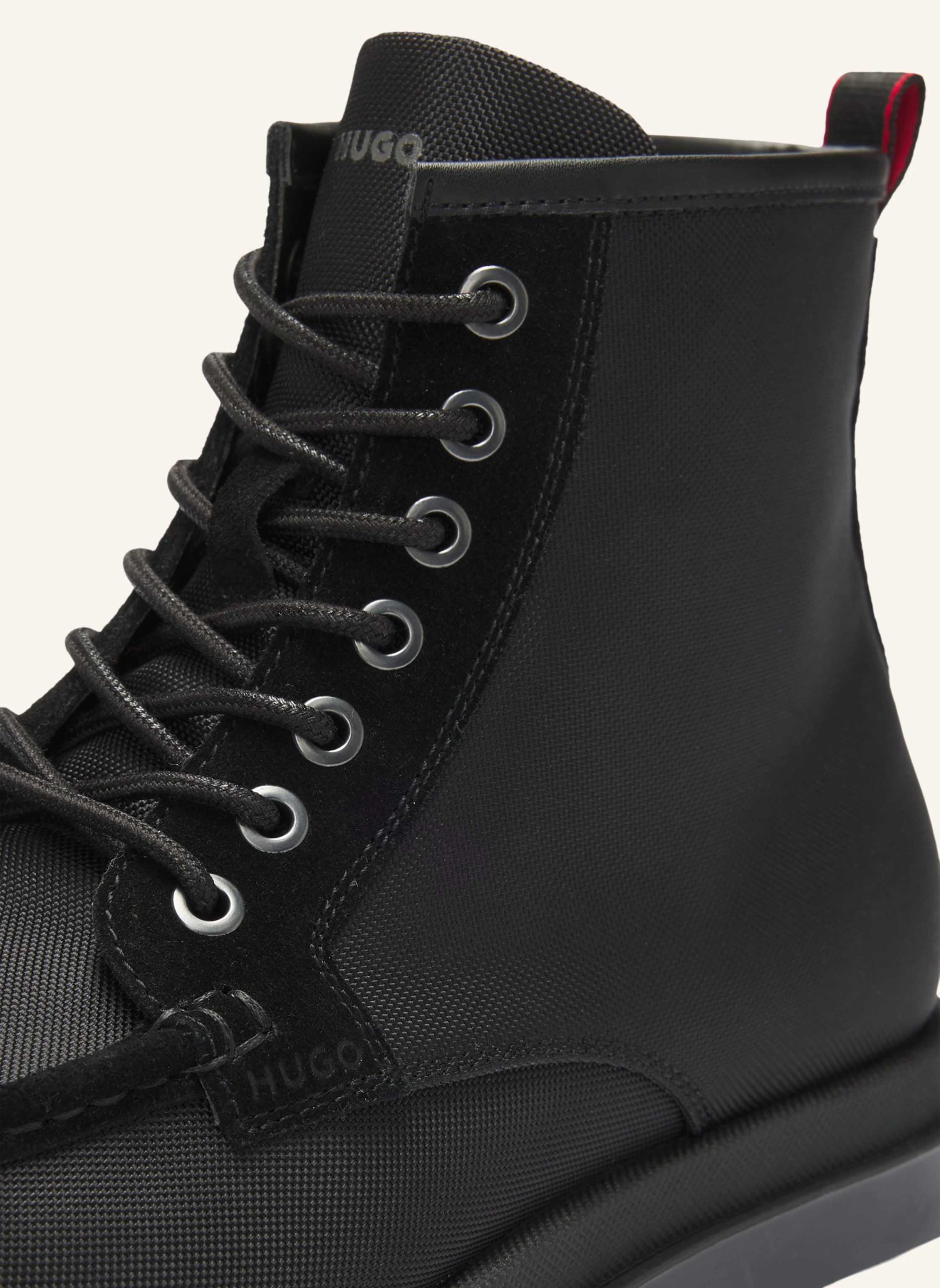 HUGO Stiefel CHAOL_HALB_NYSD