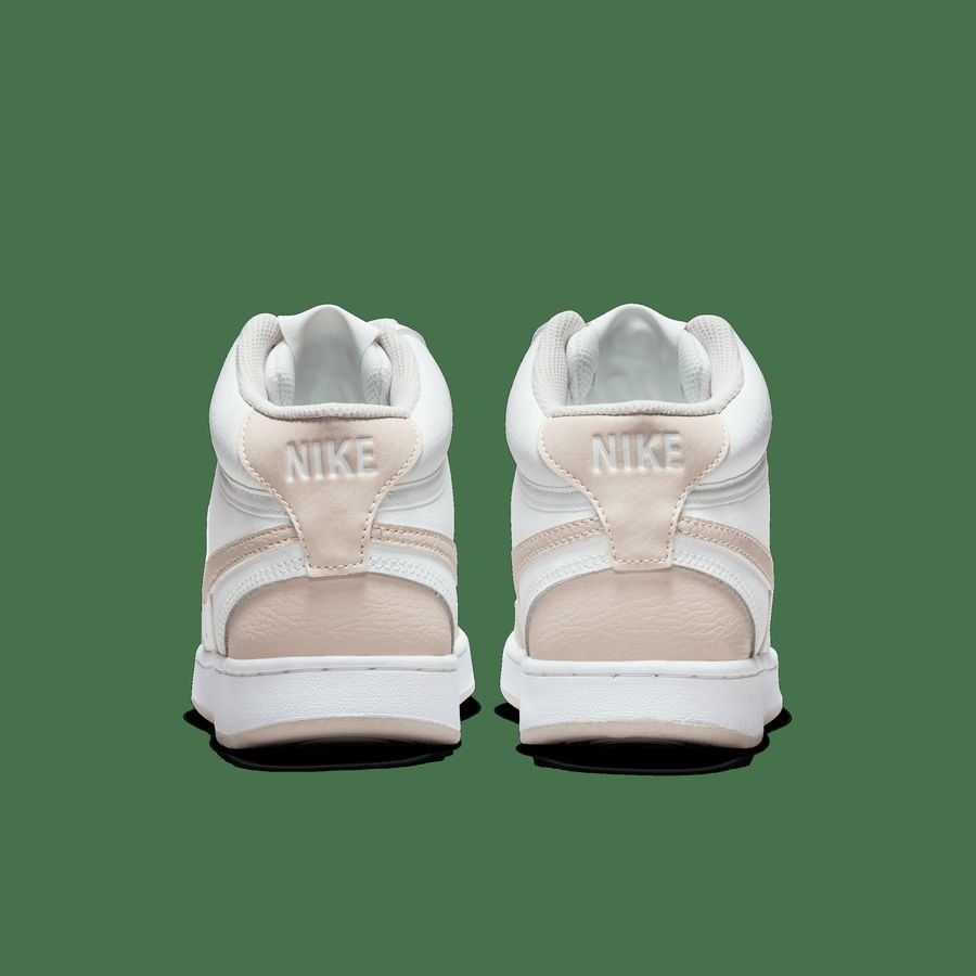 NikeCourt Vision Mid