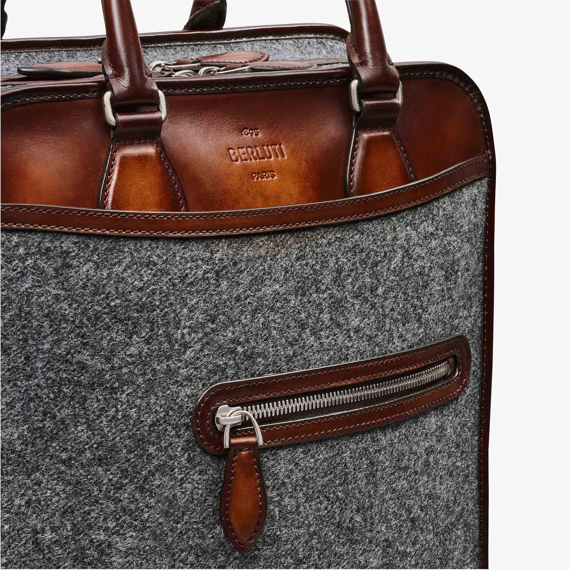 Sac A Dos Premier Jour En Laine Et Cuir