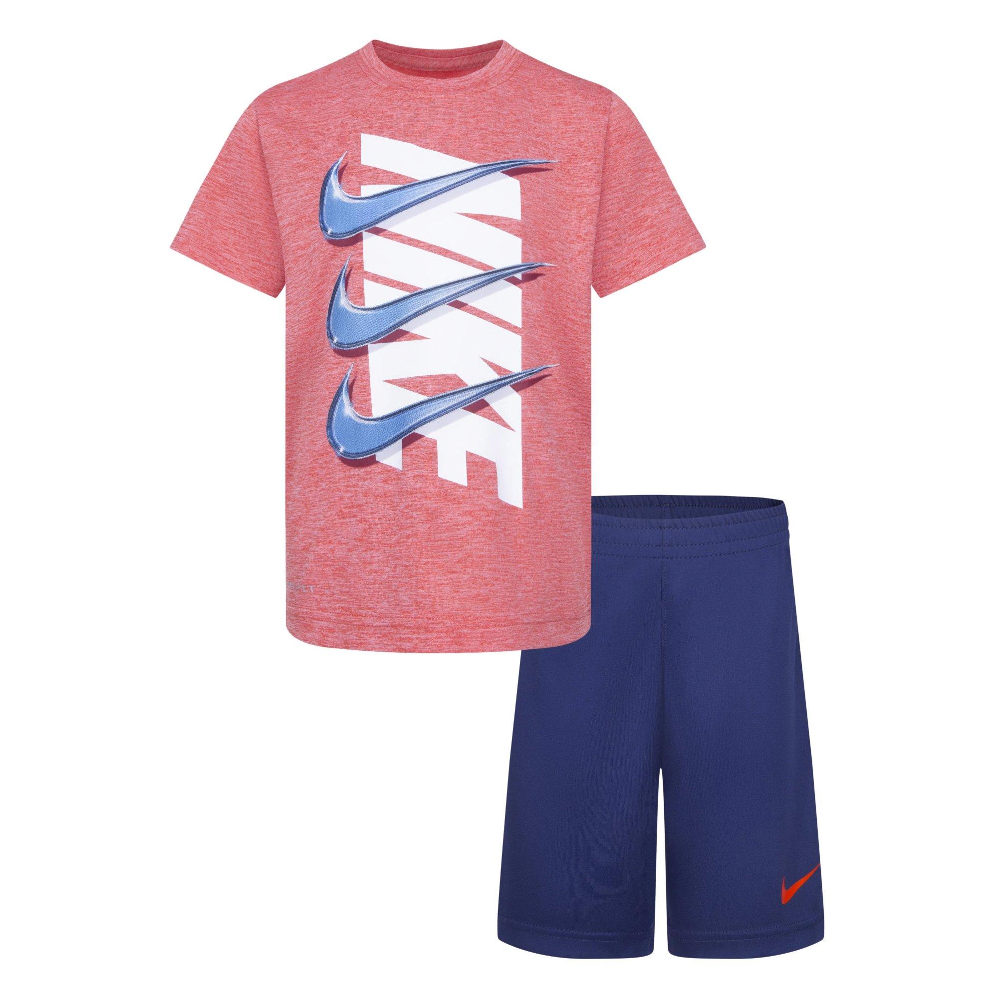 Nike T Shirt and Shorts Set Infants