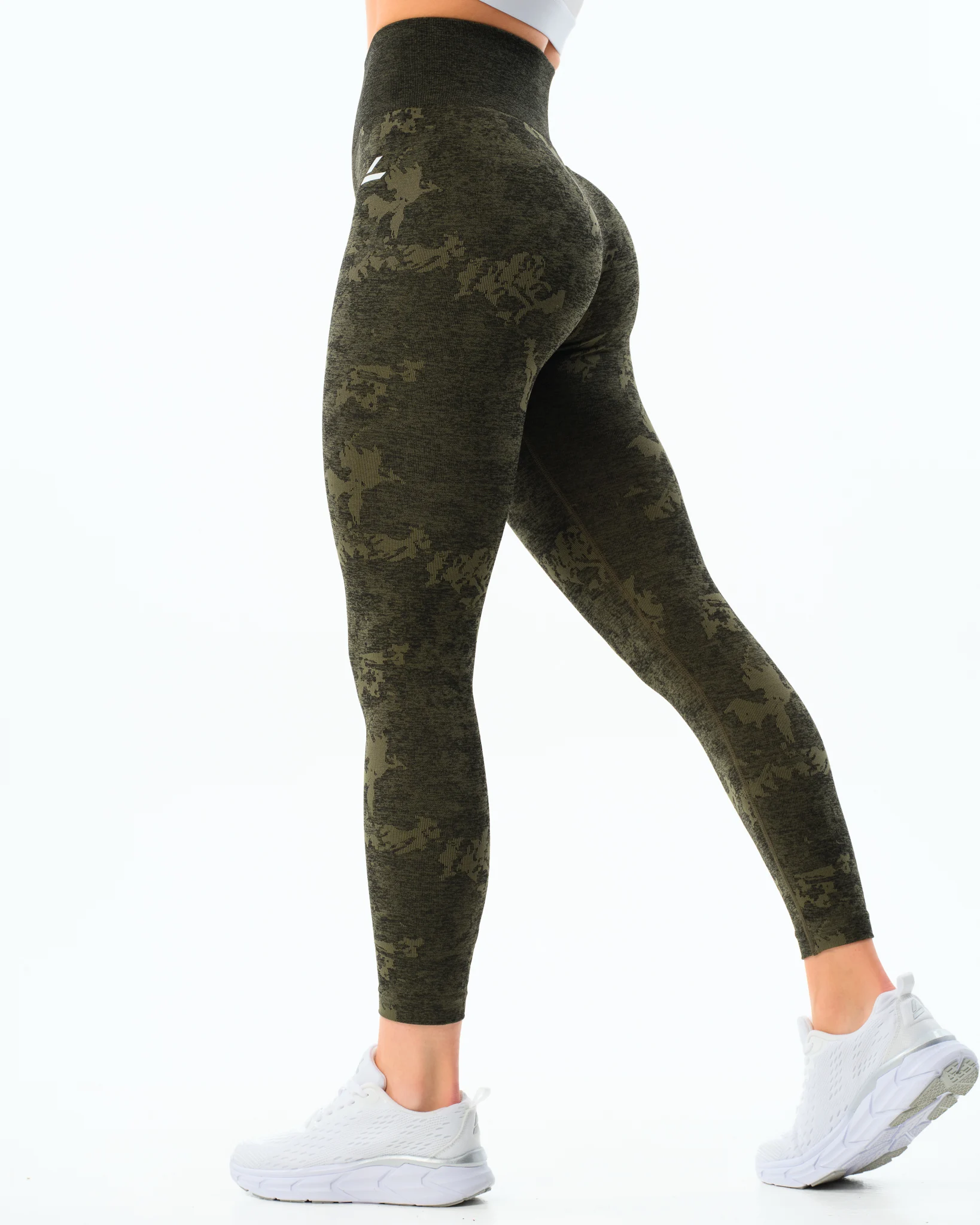 LEVITY Camo Seamless Tights 7\8 Green Camo
