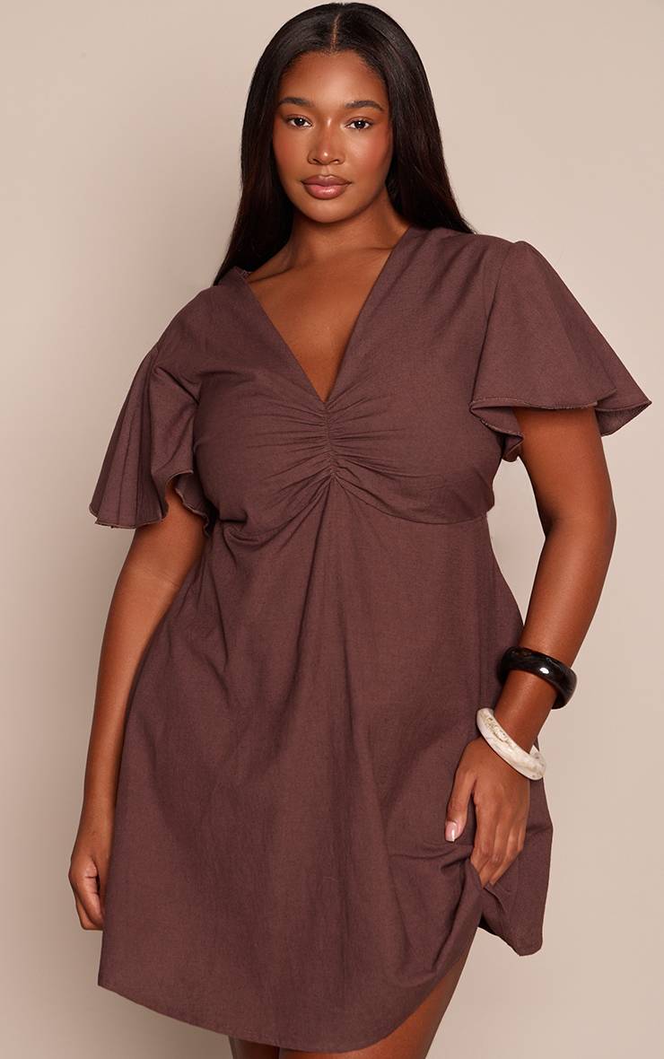 Chocolat Robe Droite Grande Taille À Manches Courtes Froncée Avec Décolleté Plongeant En Tissu Texturé Tissé