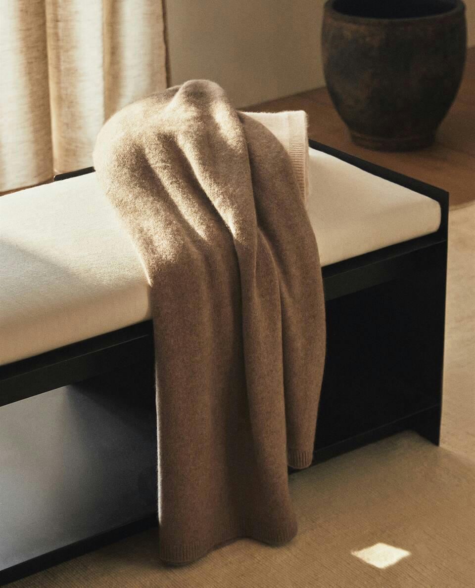 COBERTOR DE TRICÔ DE CASHMERE
