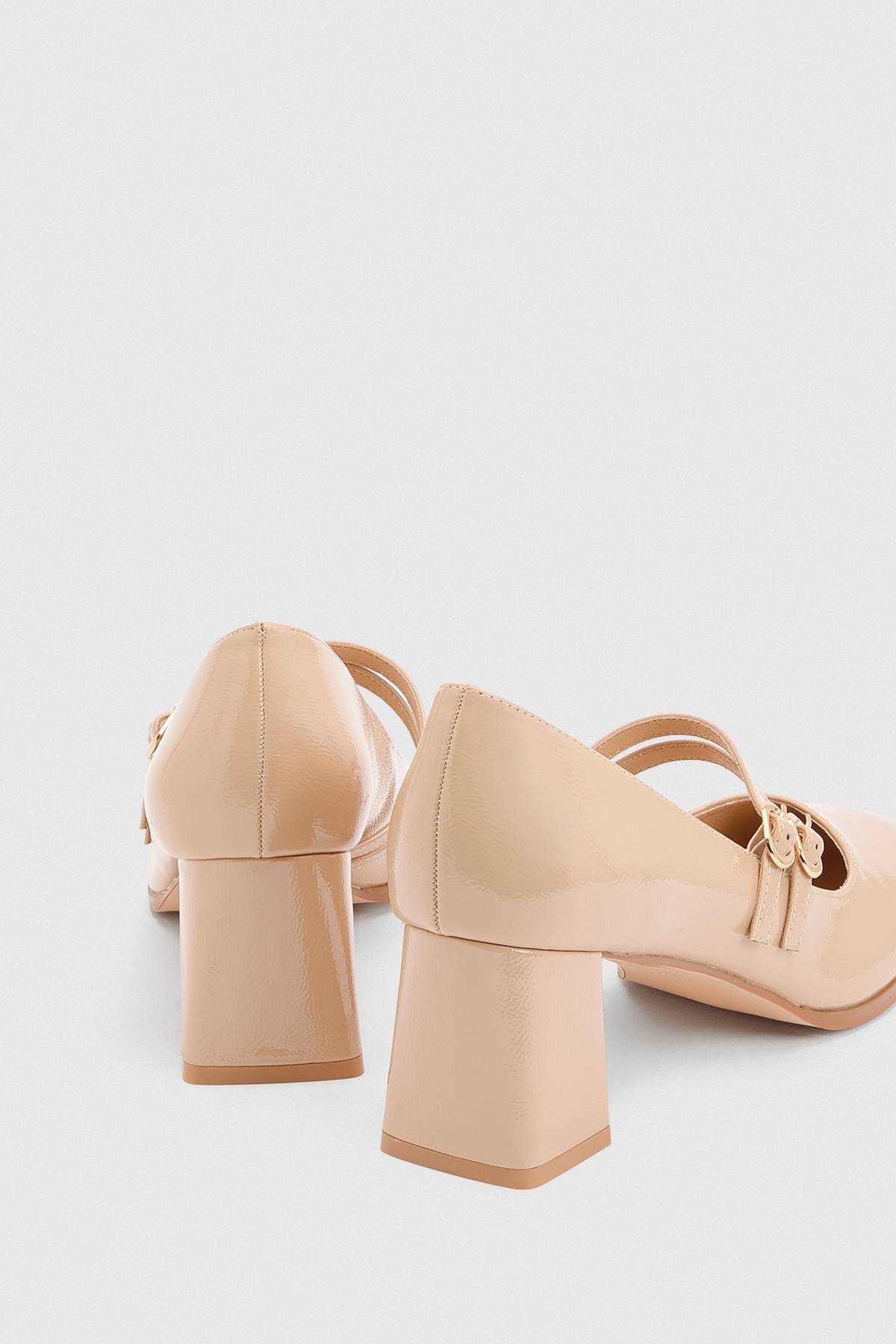 Oasis Gemma Babies À Talon Bloc Moyen En Synthétiquecuir Verni