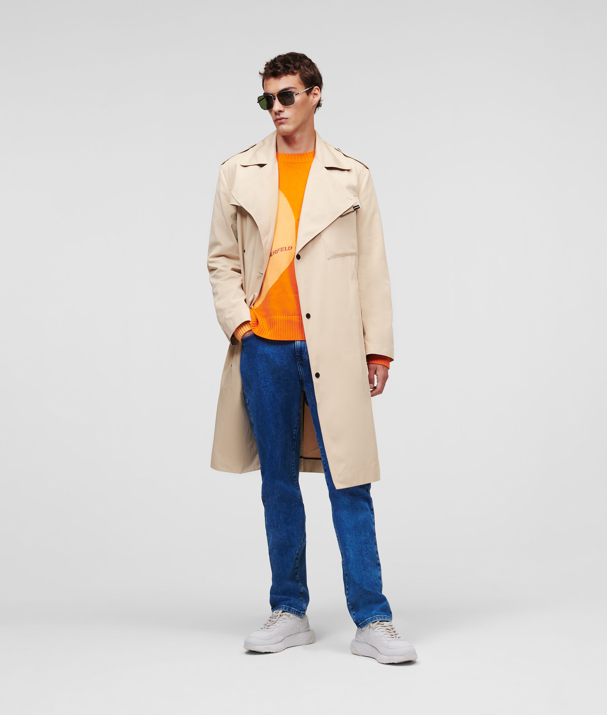 TRENCH AVEC CEINTURE
