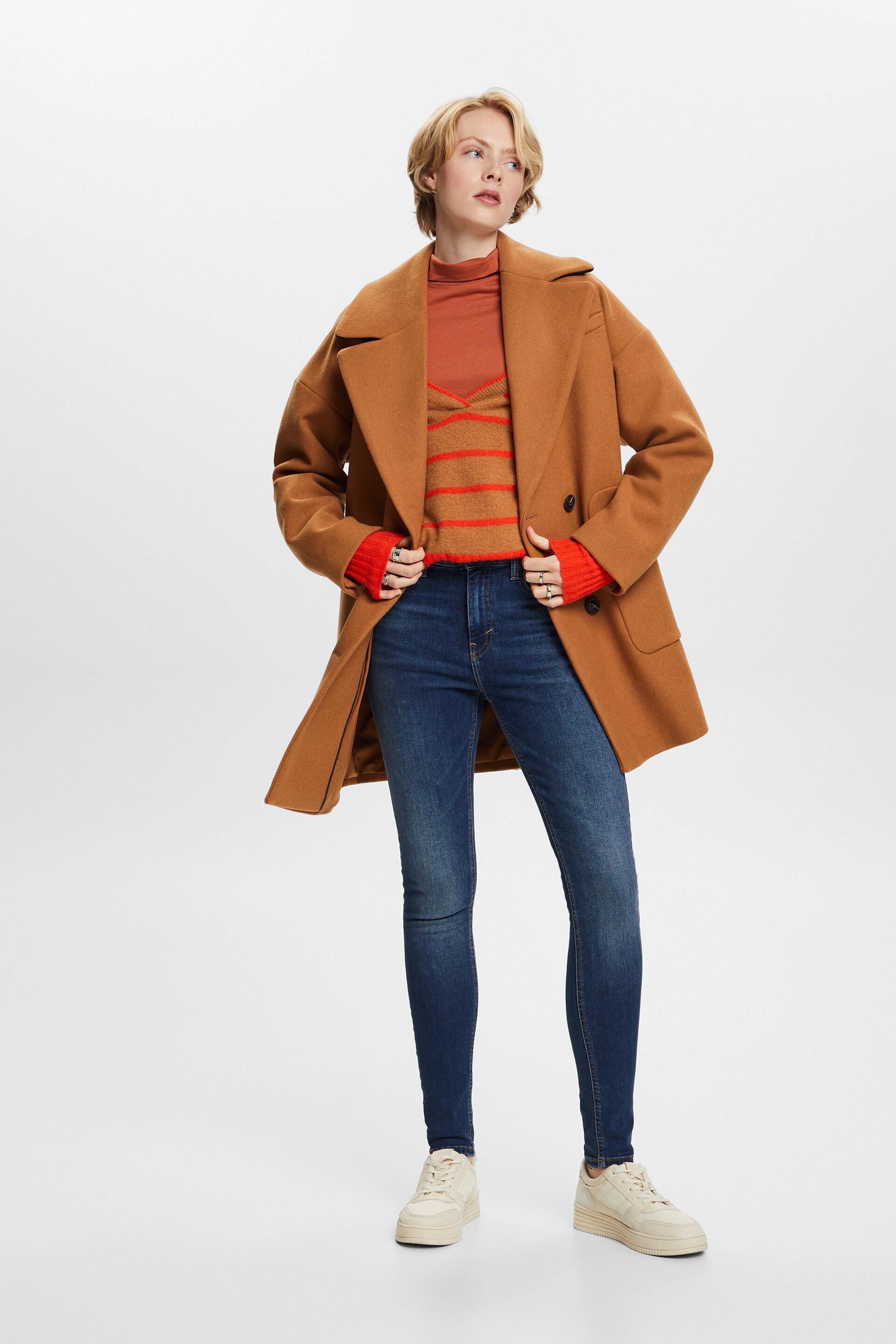 En matière recyclée : jean stretch de coupe Skinny Fit taille haute