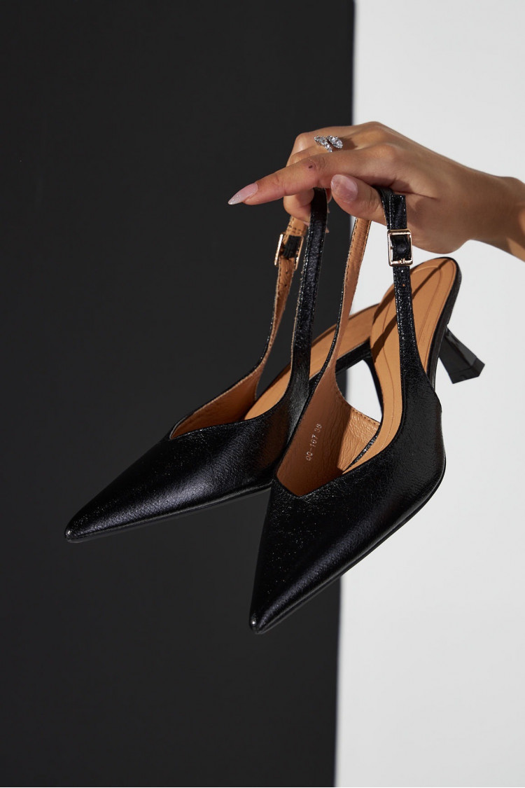 Escarpins à talons noirs