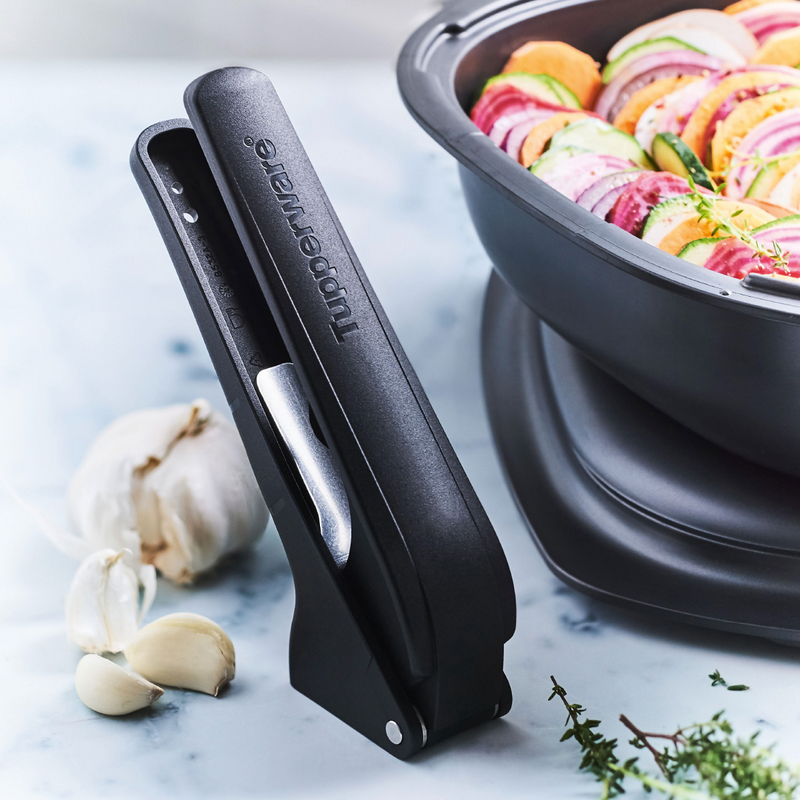 Knoblauchpresse Knoblauch und sogar Kräuter ganz einfach verarbeiten
