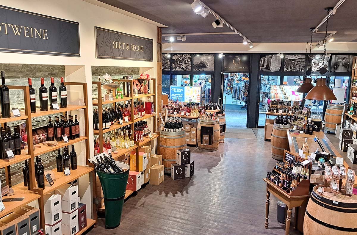 Schifffahrt mit Essen, Wein-und Likörprobe Cochem