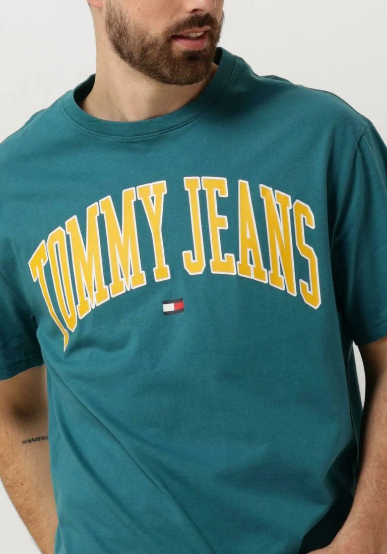 TOMMY JEANS groene tommy jeans t-shirt tjm reg popcolor varsity tee