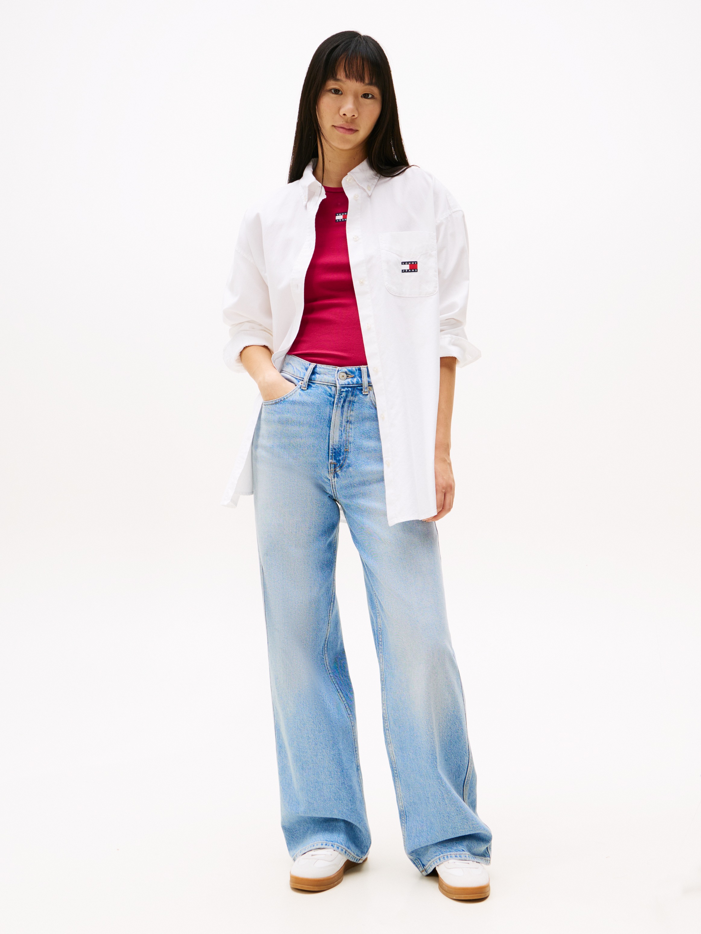 Tommy Jeans Weite Jeans »Claire High Rise«, mit Logo-Badge