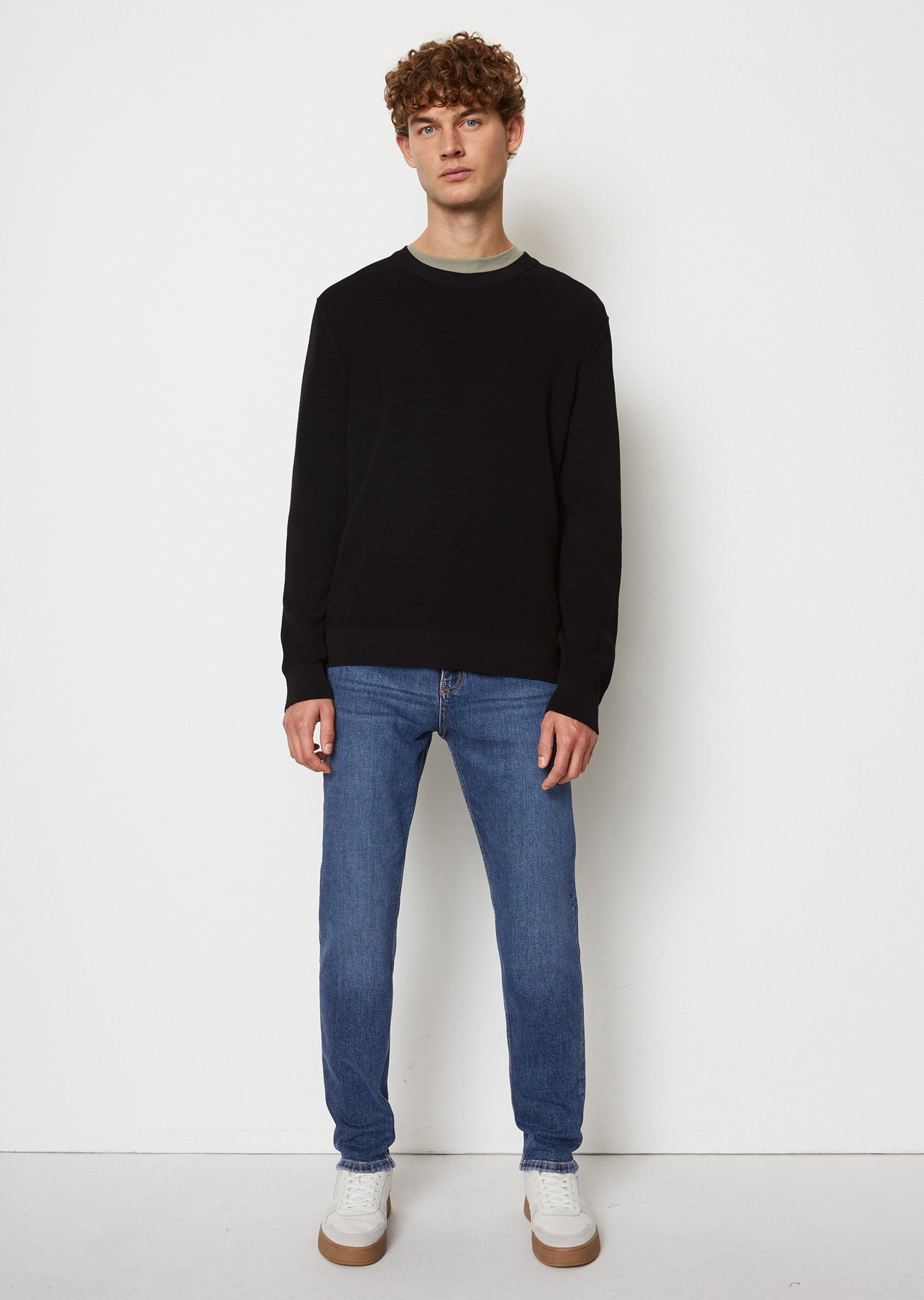 Pullover regular mit feiner Struktur