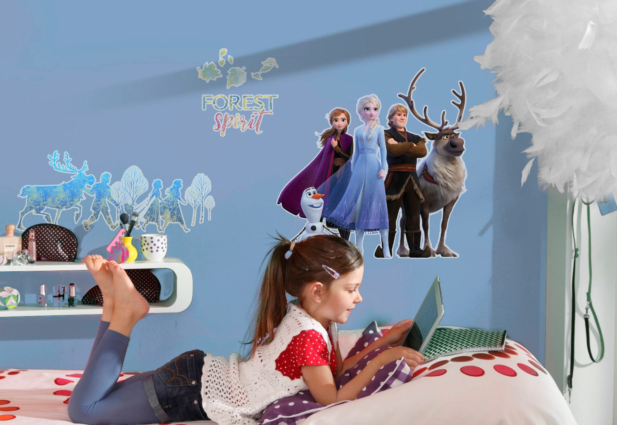 Komar Wandtattoo »Frozen 2 - Forest Spirit - Grösse 50 x 70 cm« selbstklebend, Wandsticker, Kinderzimmer