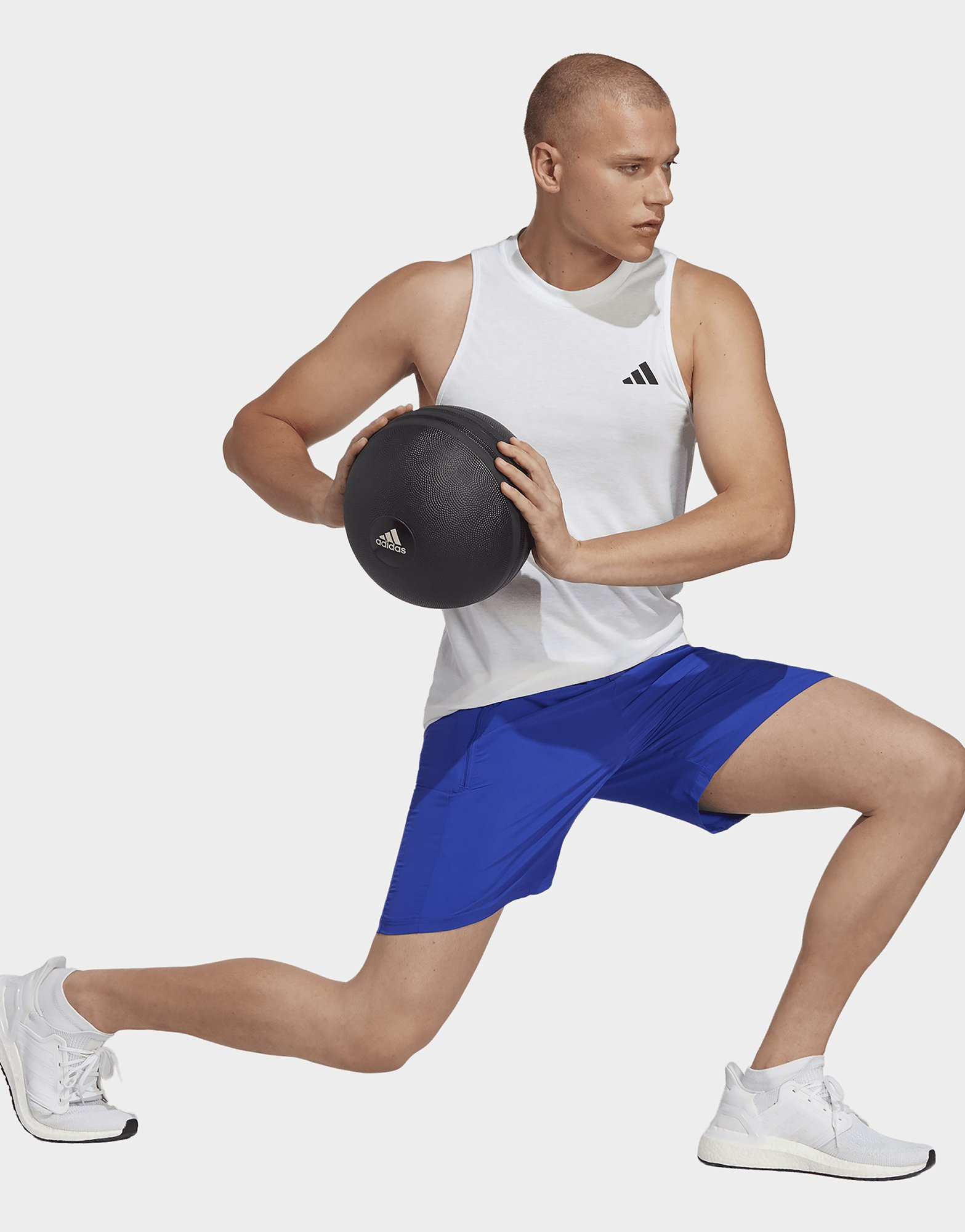 adidas Short d'entraînement en toile Train Essentials