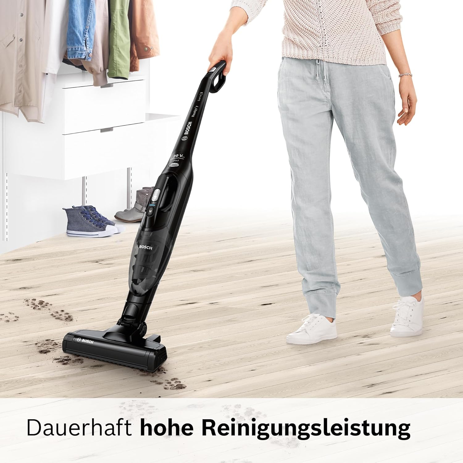Bosch Akku-Staubsauger Readyy'y 2in1 Serie 2, 20Vmax, kabellos, beutellos, abnehmbares Handgerät, hohe Saugkraft, Lange Laufzeit, 2 Stufen, freistehend, schwarz, BBHF220