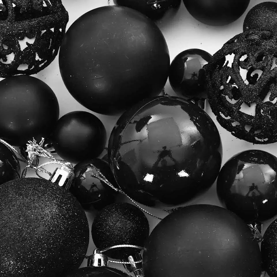 vidaXL - Kerstbal - Zwart - Kunststof