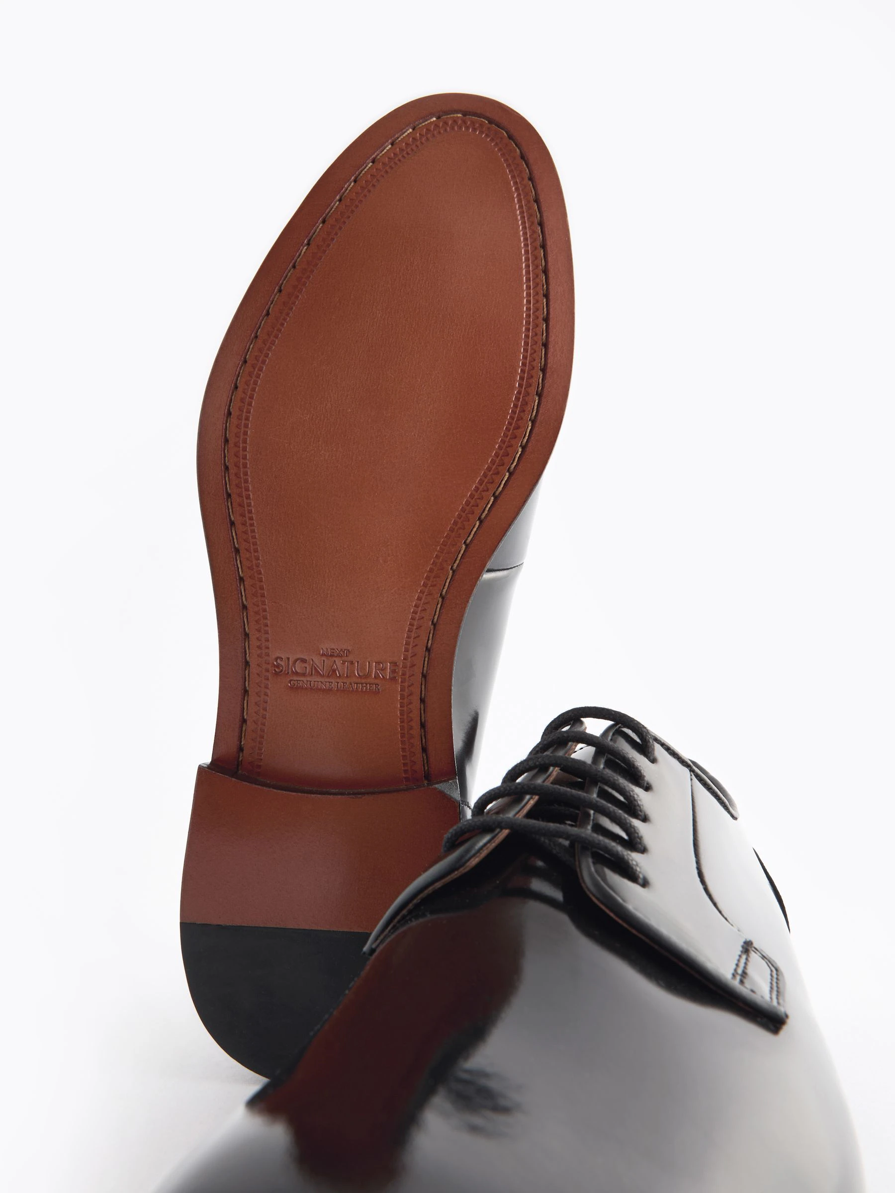 Zwart - Wijde pasvorm - Signature - Derby-schoenen met leren zool