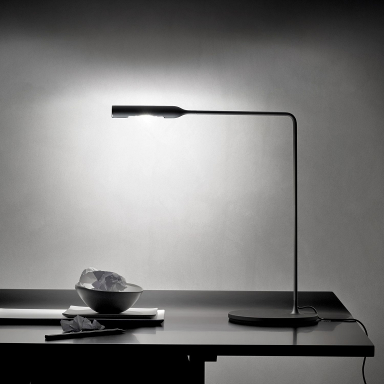Lumina Flo desk bureaulamp LED 3000K wit