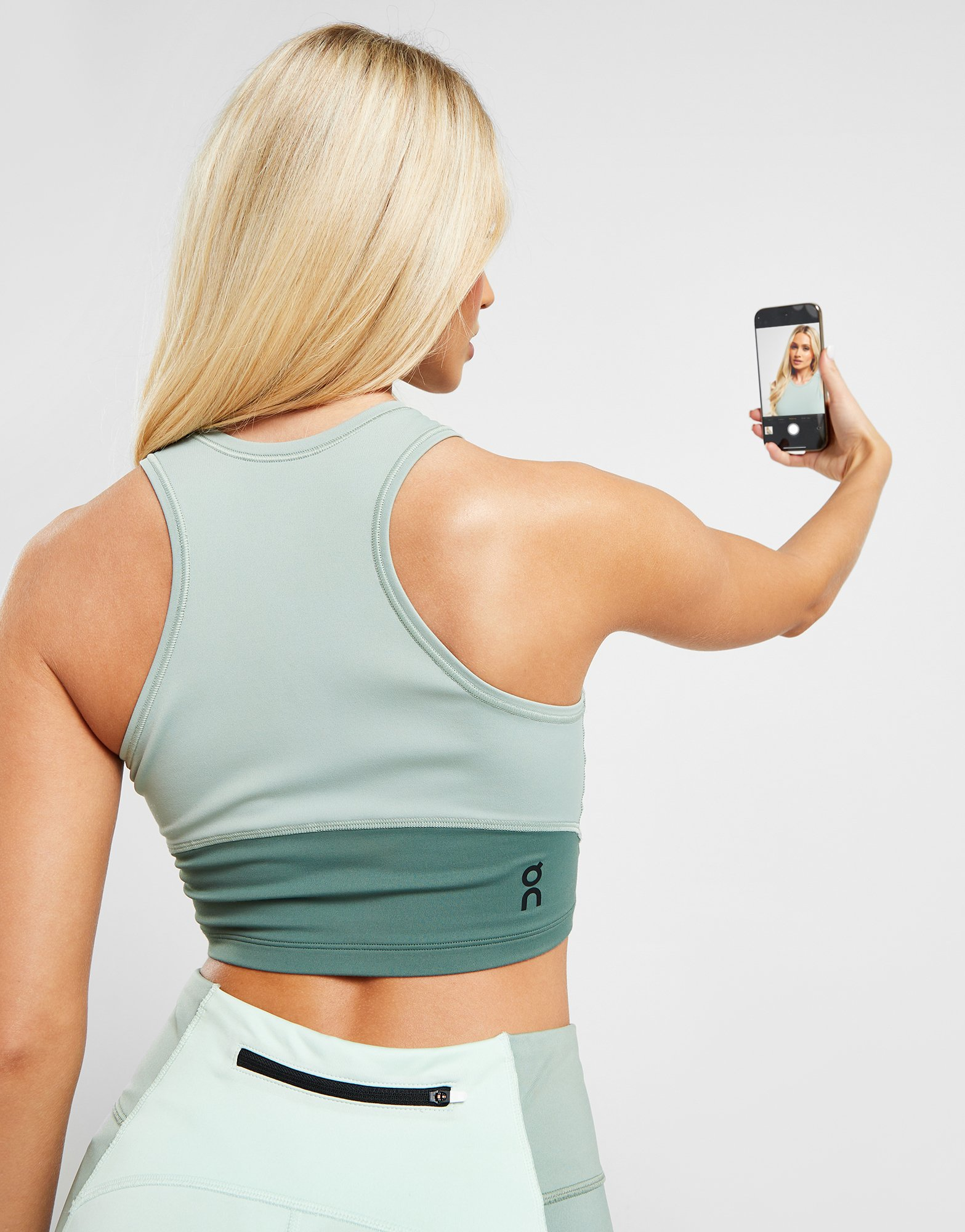 On Running Débardeur Crop Top Movement Femme