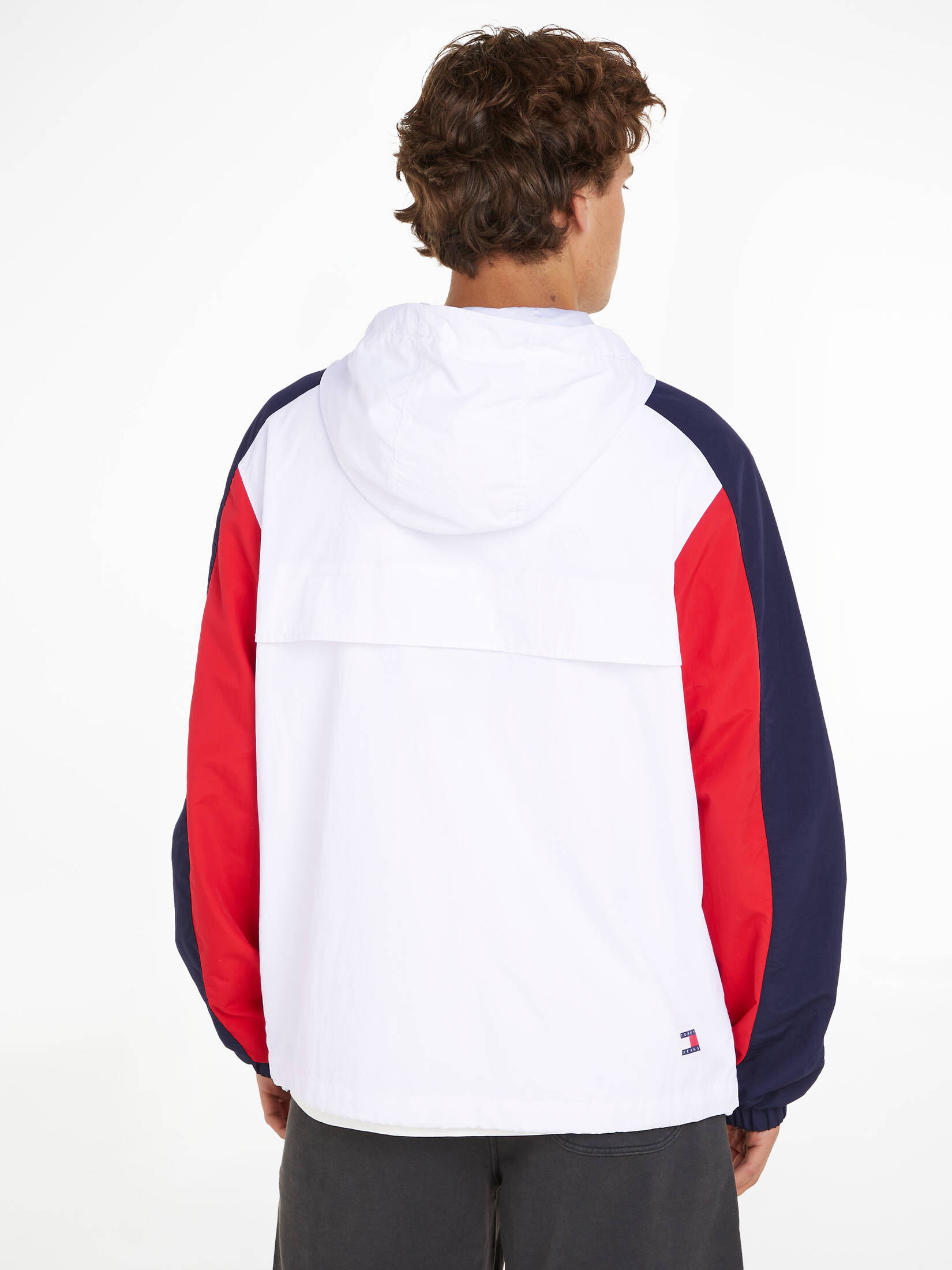 Tommy Jeans| Herren Kapuzenjacke TJM CHICAGO CLBK WINDBREAKER