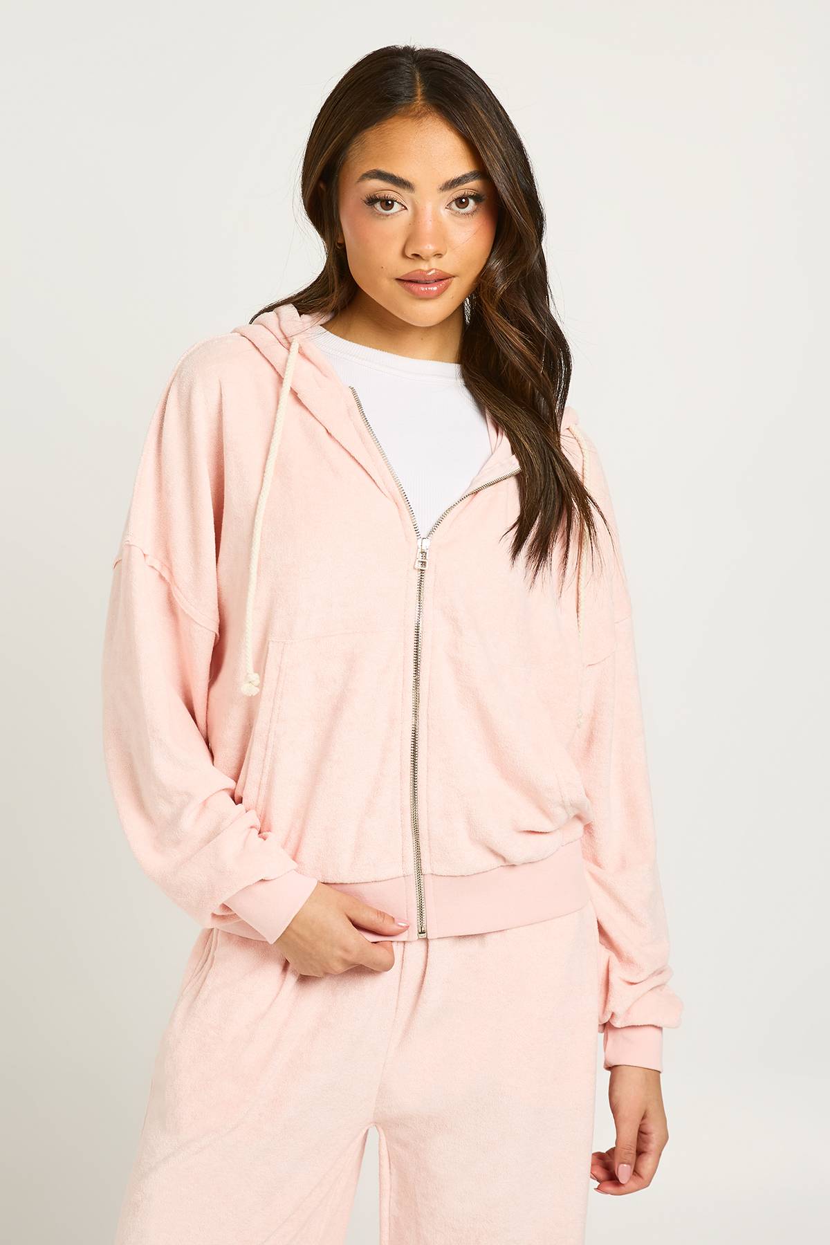 boohoo Ensemble De Survêtement Court À Casynthétiqueche En Tissu Éponge Coupe Carrée