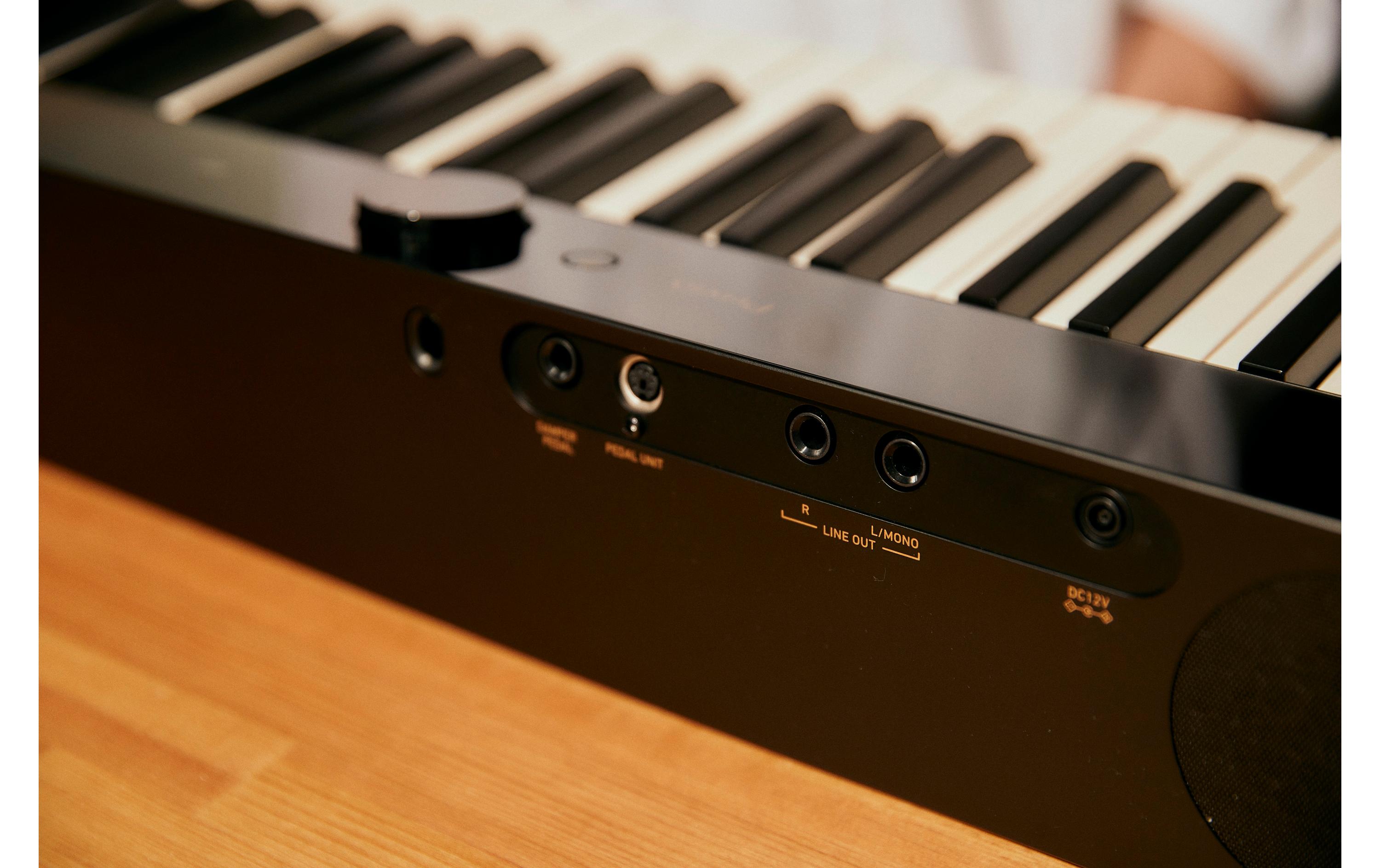 E-Piano Privia PX-S5000 – Schwarz<br>Digitalpiano mit dem authentischen Anschlag eines Flügels, innovativer Klangtechnologie und einem klaren, modernen Look