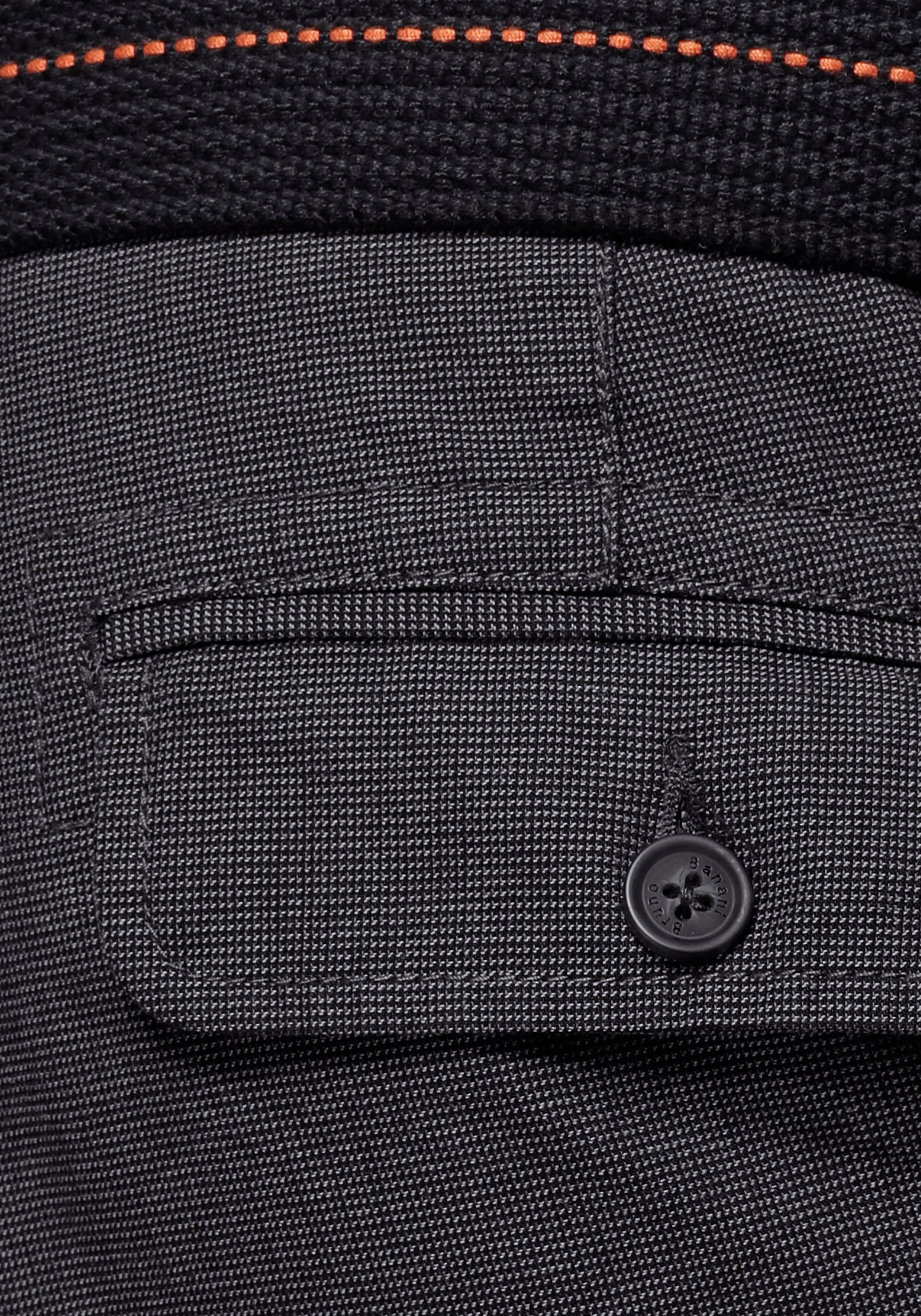 Bruno Banani Cargoshorts  mit modischer Struktur