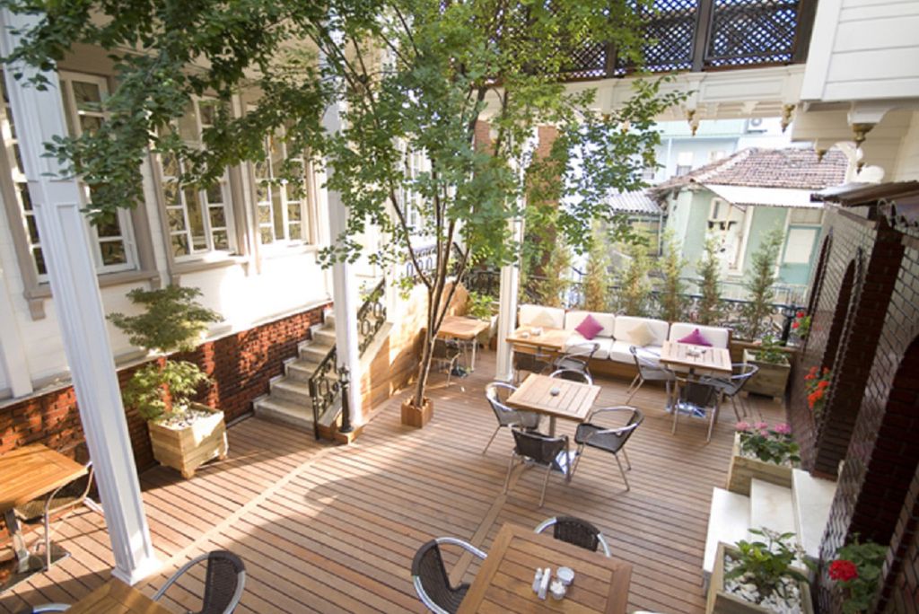 Avicenna Hotel Logies en ontbijt - Hotel