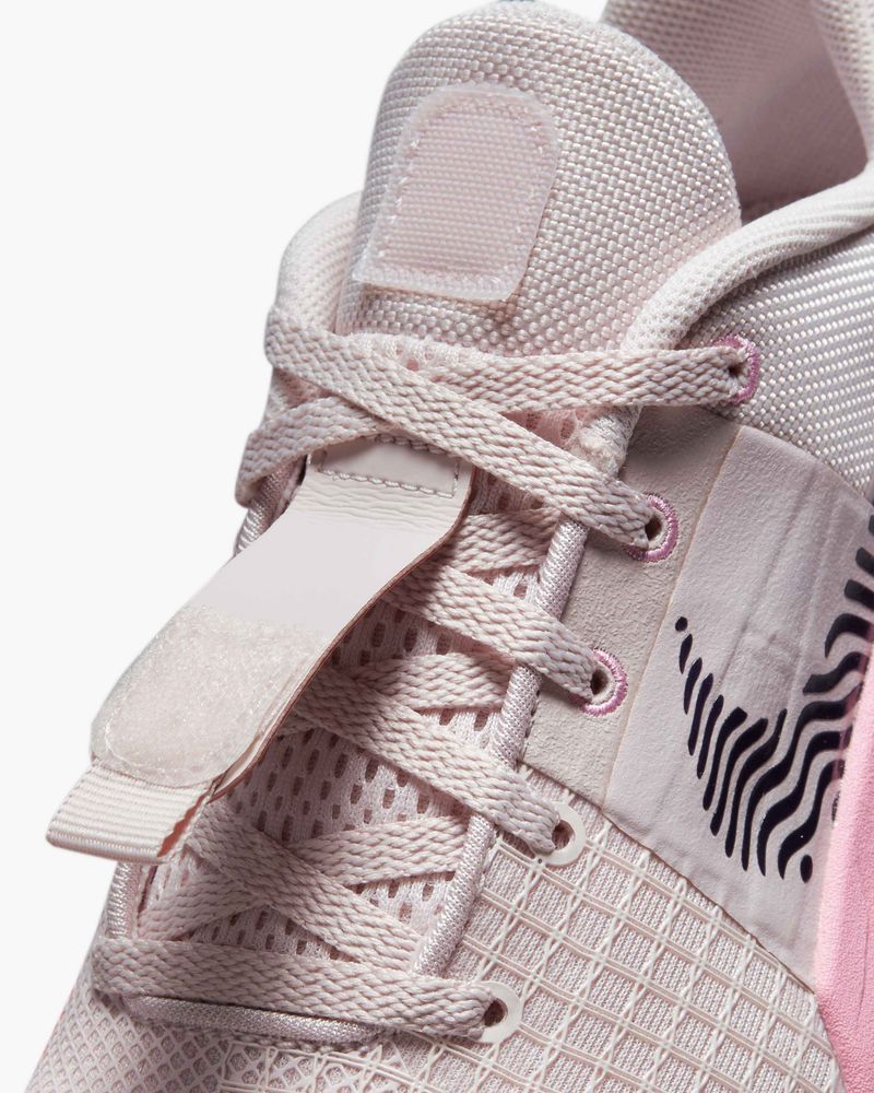 Chaussures de training Nike Metcon 8 Rose pour femme