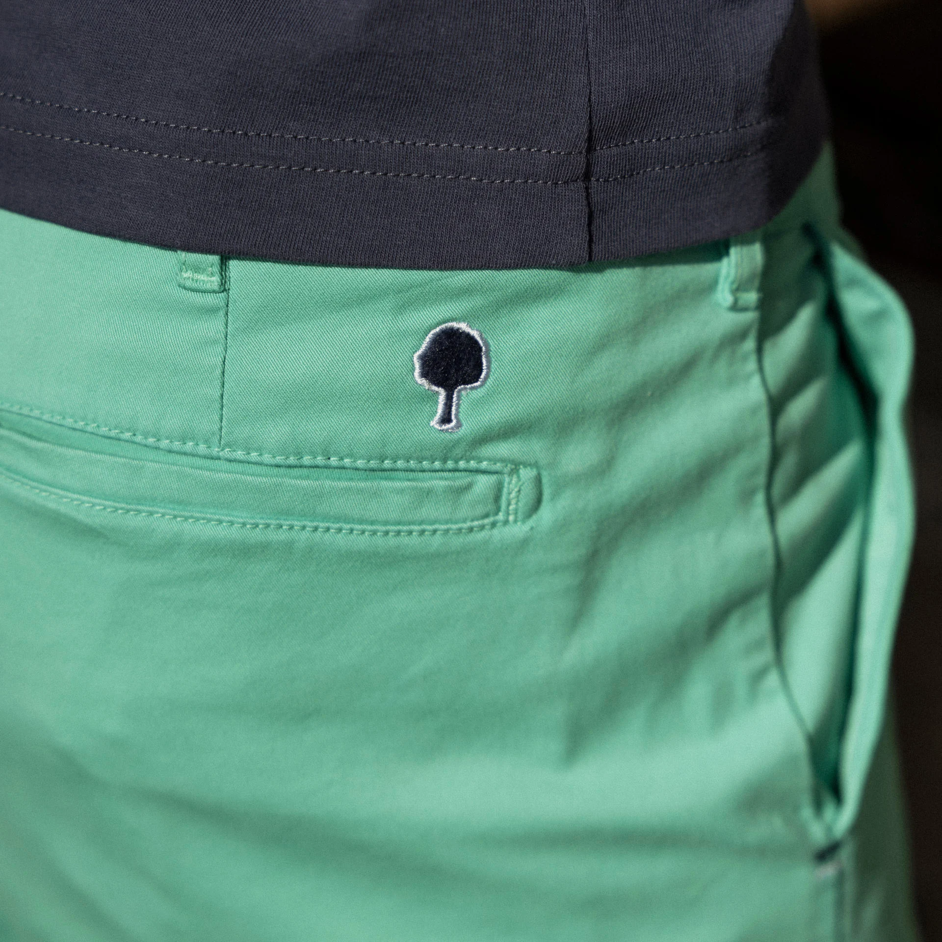 Short vert menthe coupe fuselée coton et coton biologique - modèle saulieu